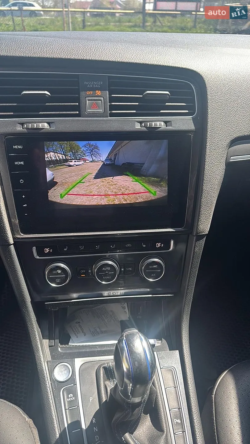 2017 Volkswagen Golf - мініатюра 3