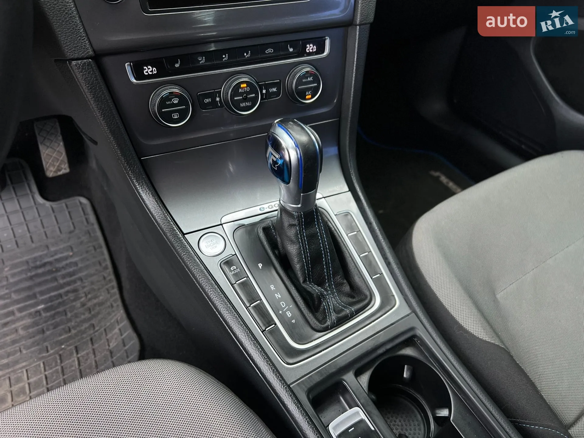 2015 Volkswagen Golf - мініатюра 30