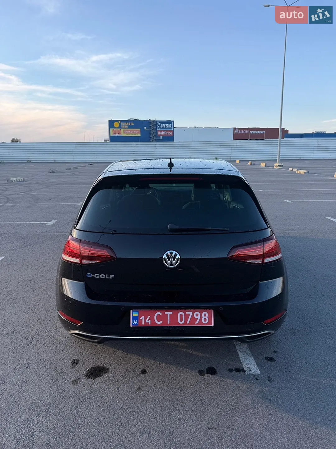 2017 Volkswagen Golf - мініатюра 9