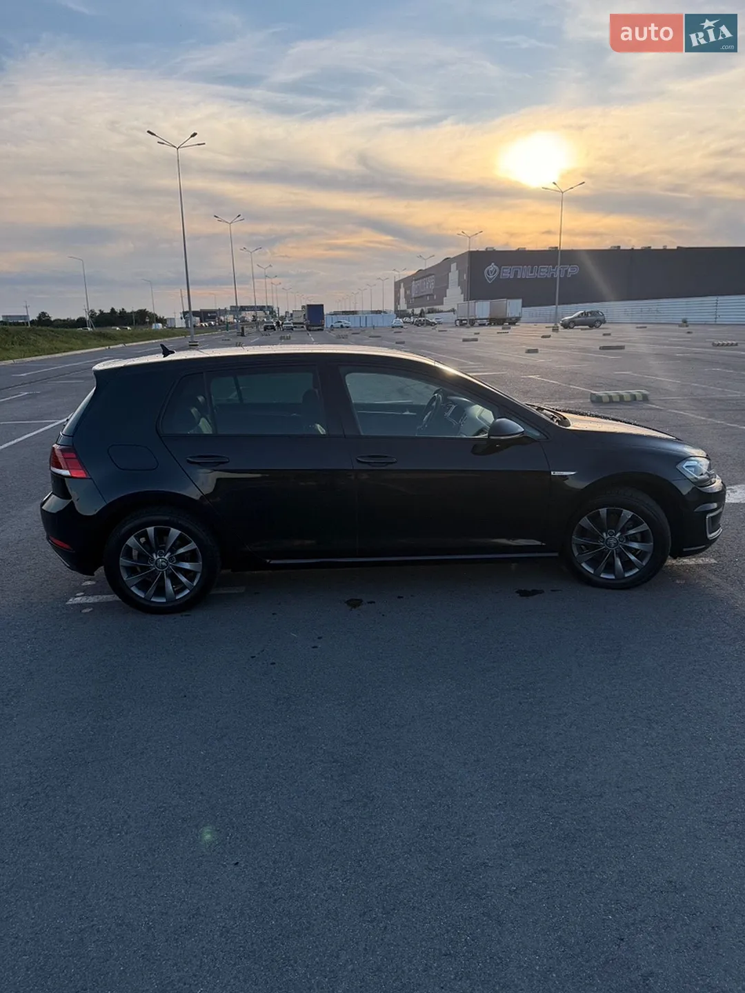 2017 Volkswagen Golf - мініатюра 14