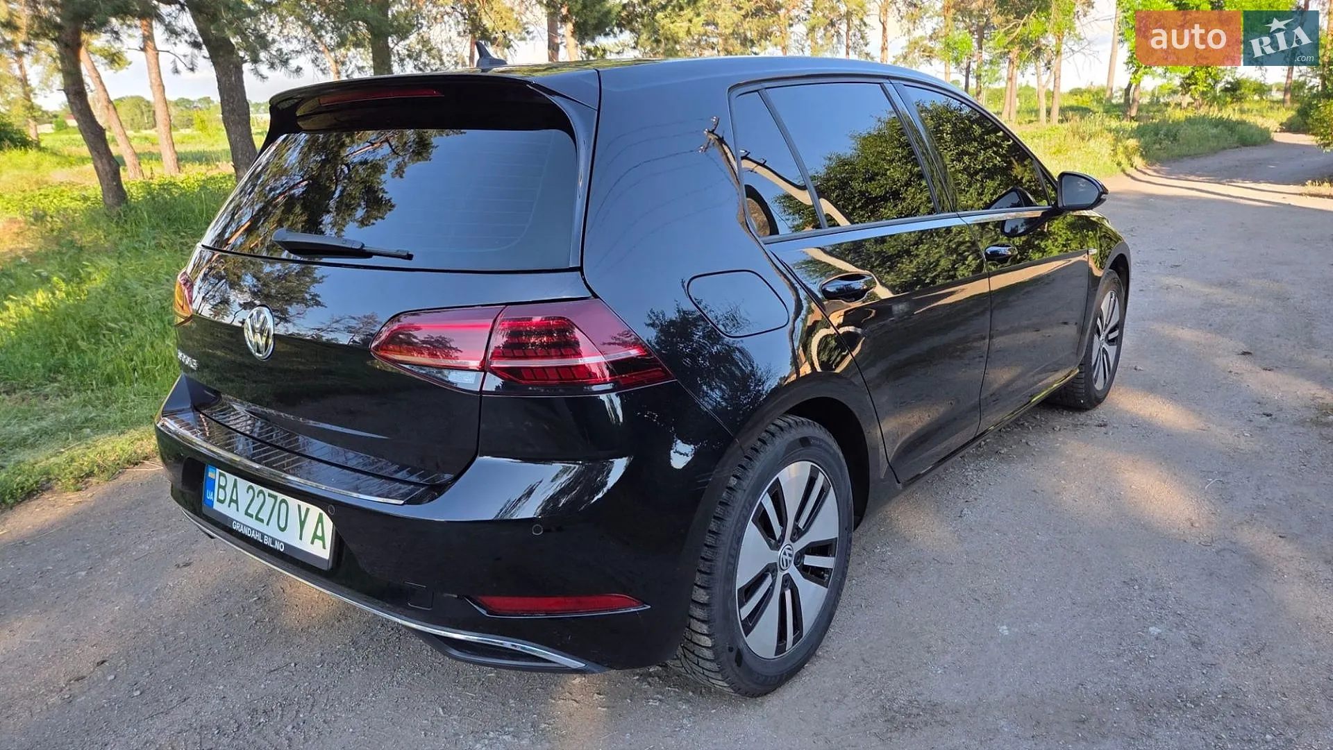 2019 Volkswagen Golf - мініатюра 3