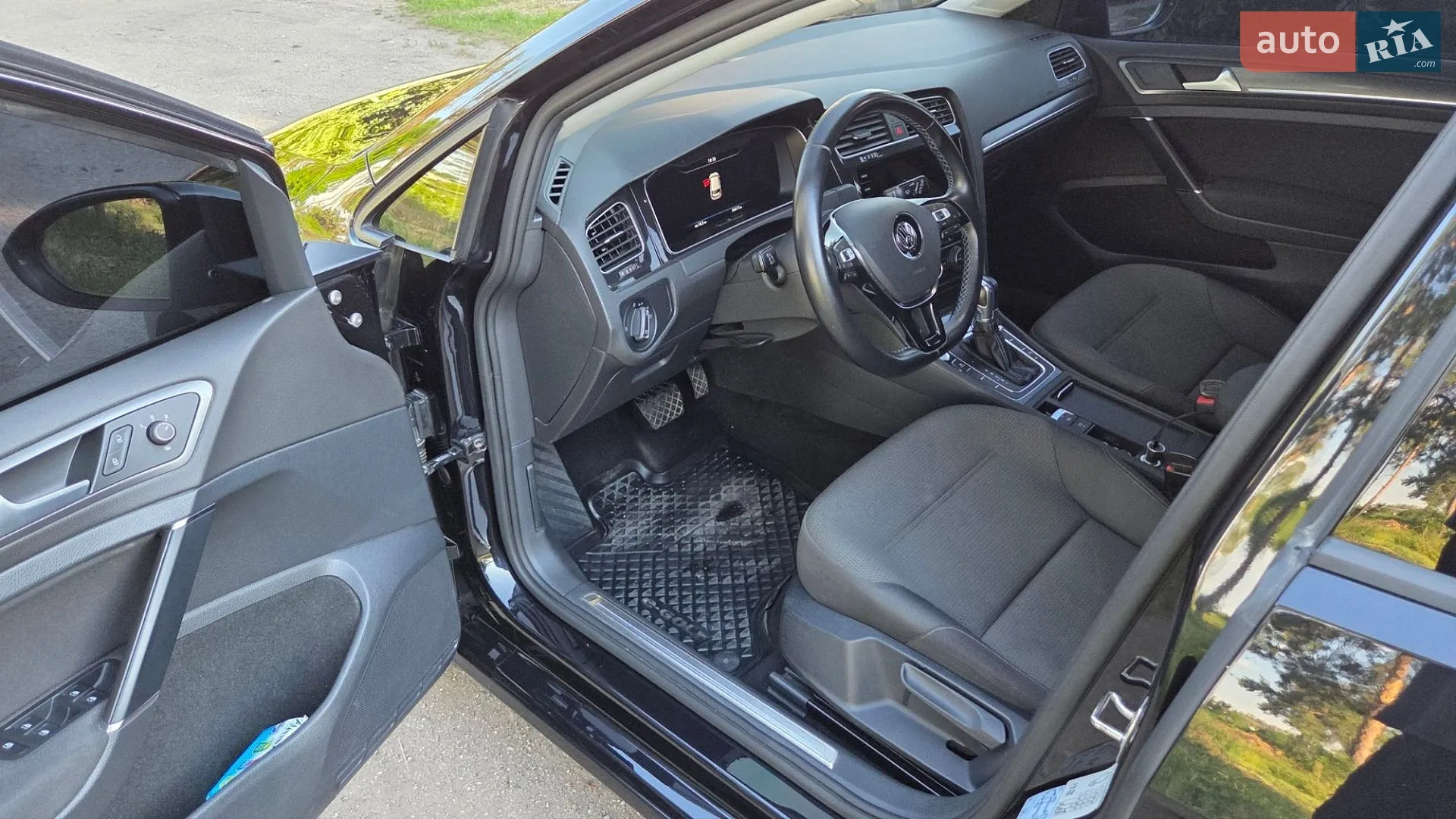 2019 Volkswagen Golf - мініатюра 10