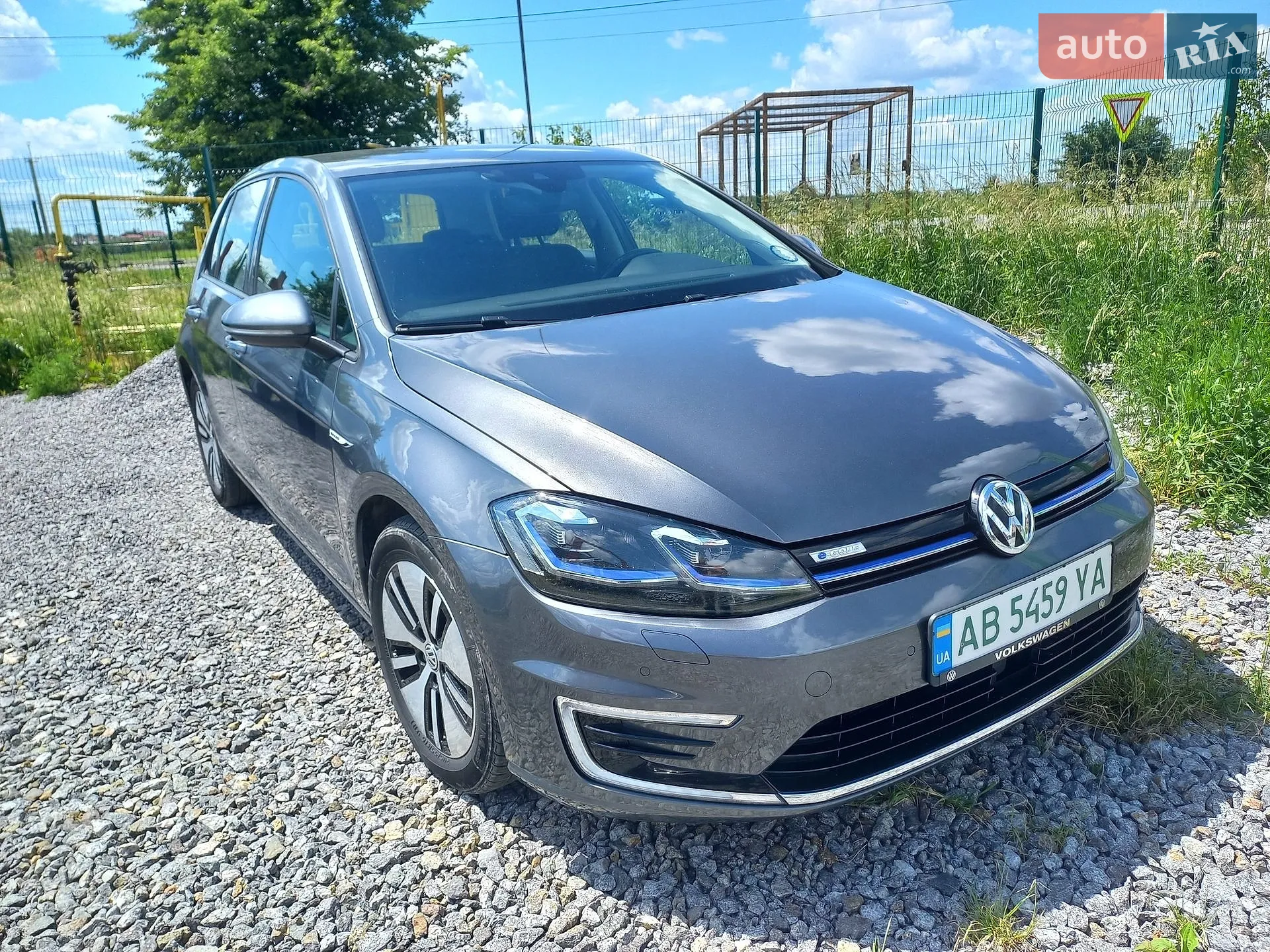 2017 Volkswagen Golf - мініатюра 2