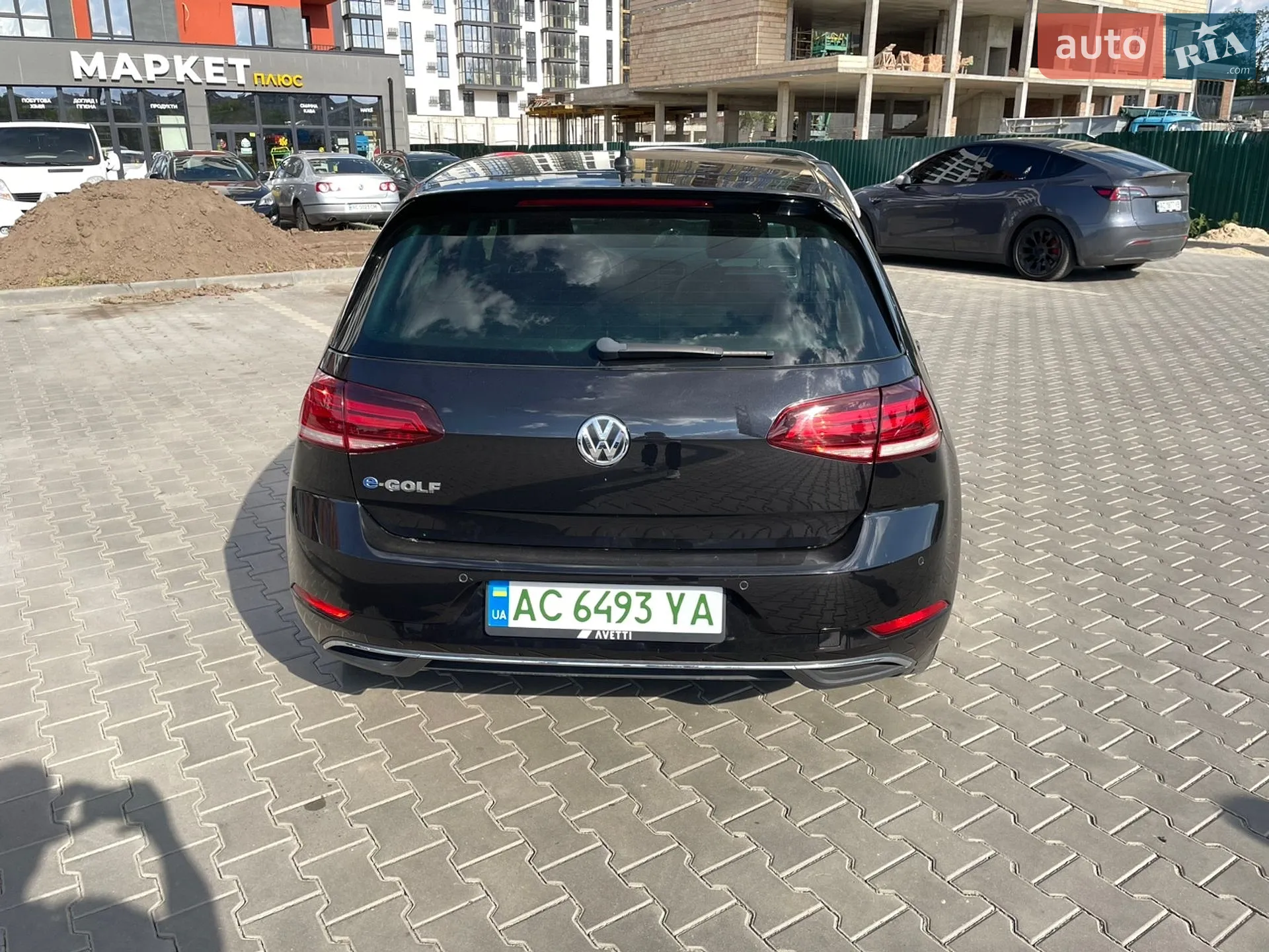 2017 Volkswagen Golf - мініатюра 2