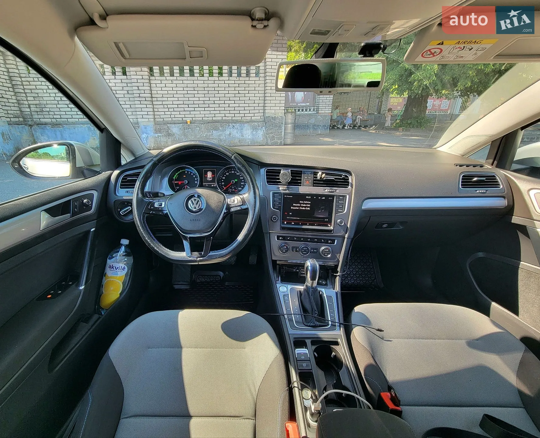 2016 Volkswagen Golf - мініатюра 2
