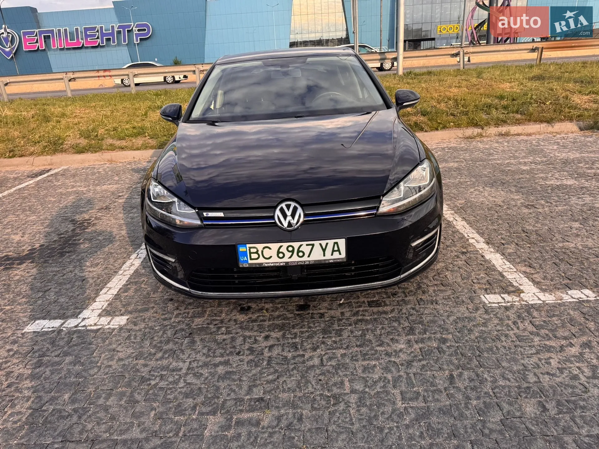 2019 Volkswagen Golf - мініатюра 10