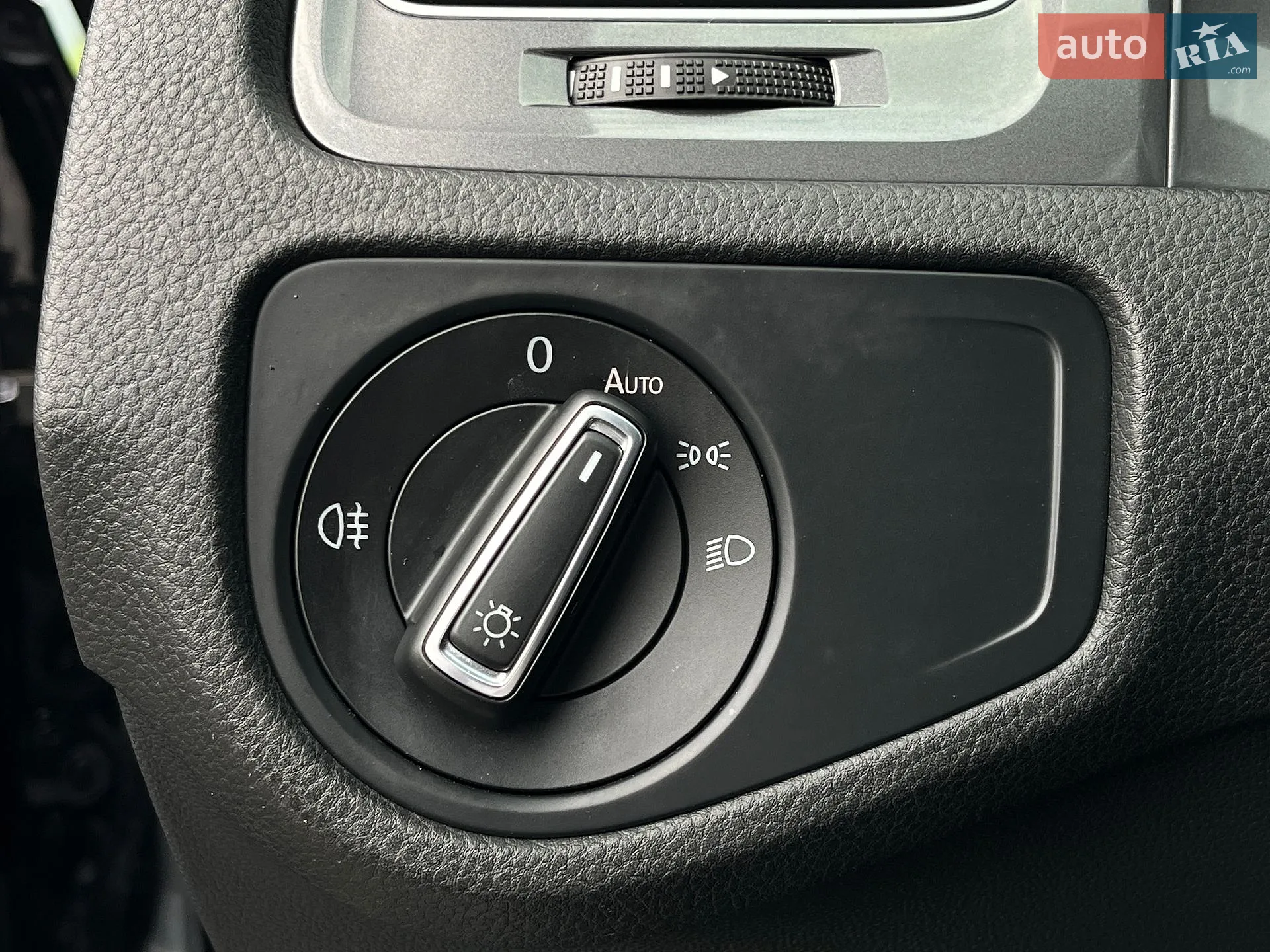 2015 Volkswagen Golf - мініатюра 54