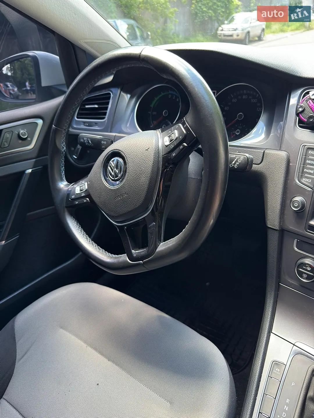 2015 Volkswagen Golf - мініатюра 26
