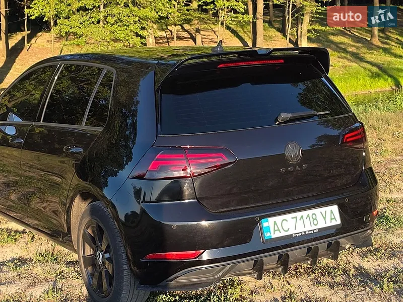 Volkswagen e-Golf 2018 VIN WVWZZZAUZJ8907334 фото оголошення 8 з 41