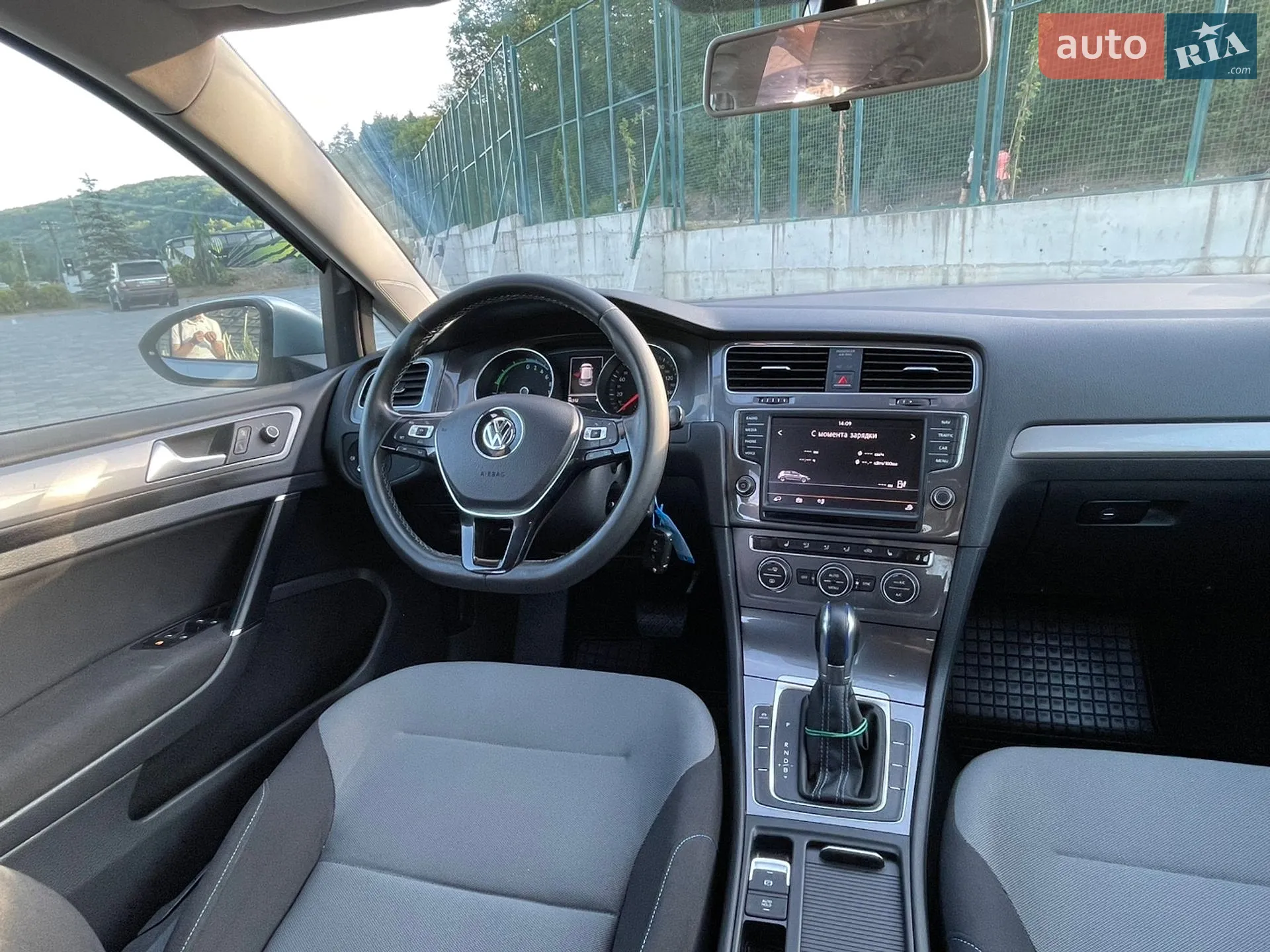 2014 Volkswagen Golf - мініатюра 35