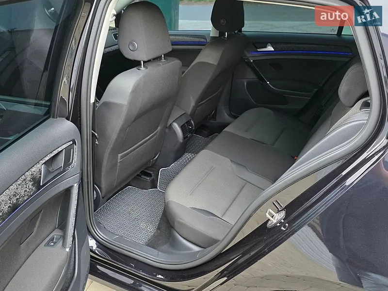 Volkswagen e-Golf 2018 VIN WVWZZZAUZJ8907334 фото оголошення 20 з 41