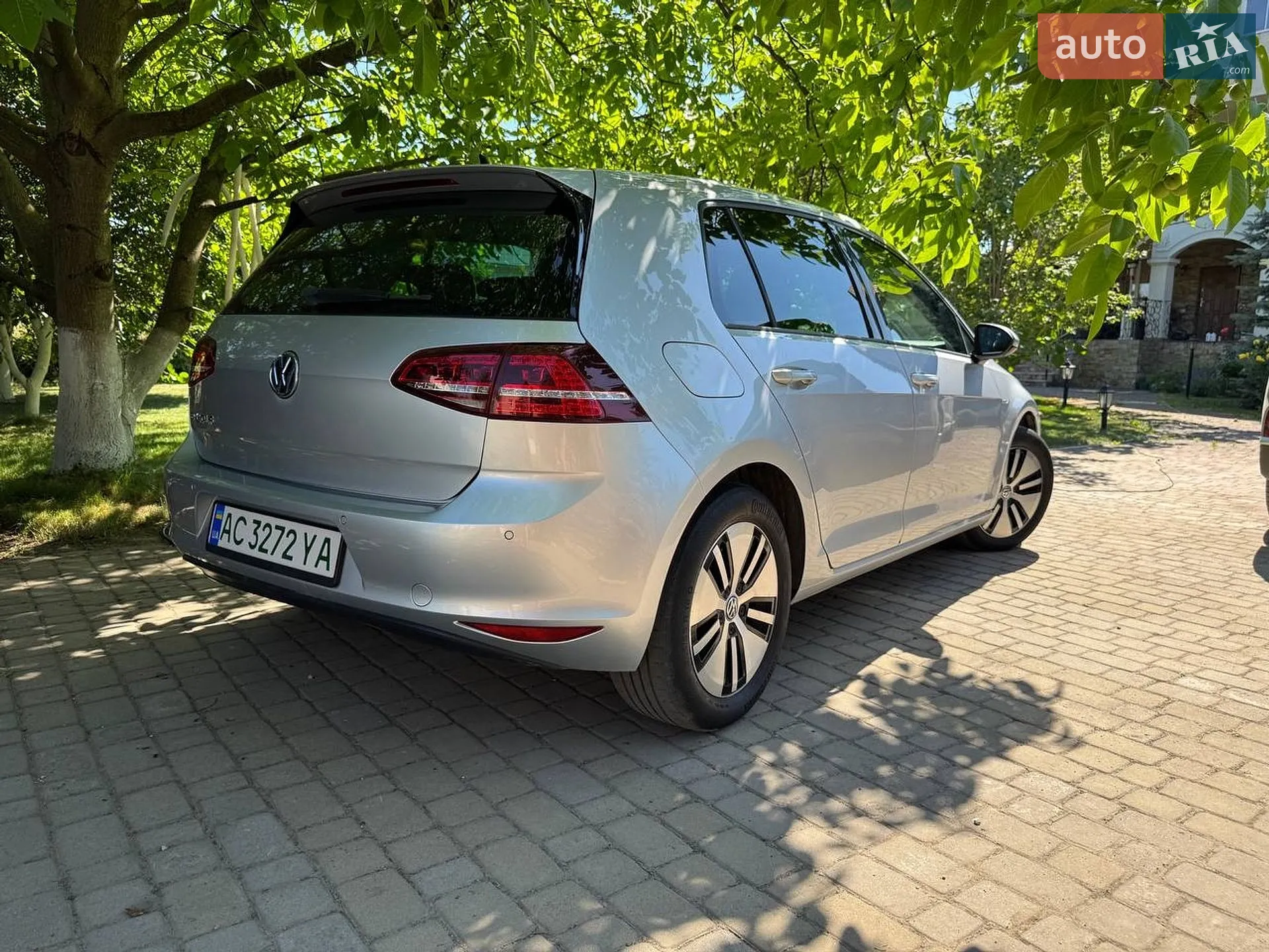 2015 Volkswagen Golf - мініатюра 2