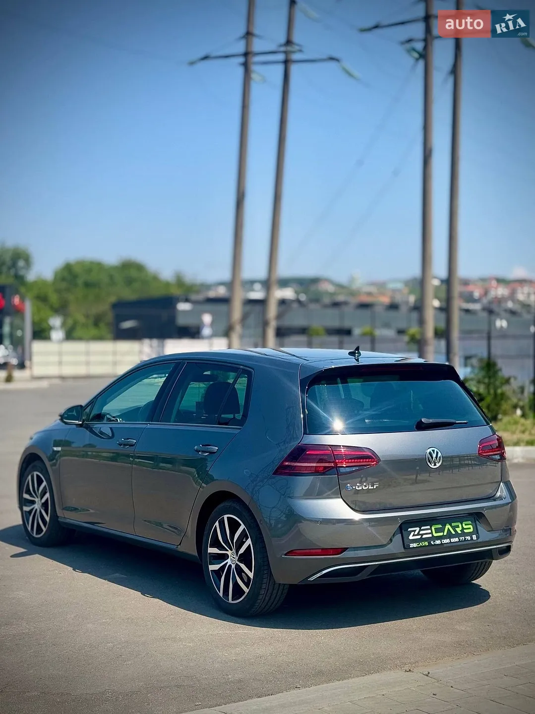 2019 Volkswagen Golf - мініатюра 6