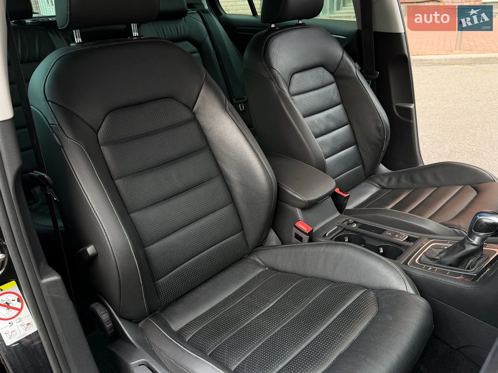 2017 Volkswagen Golf - мініатюра 12