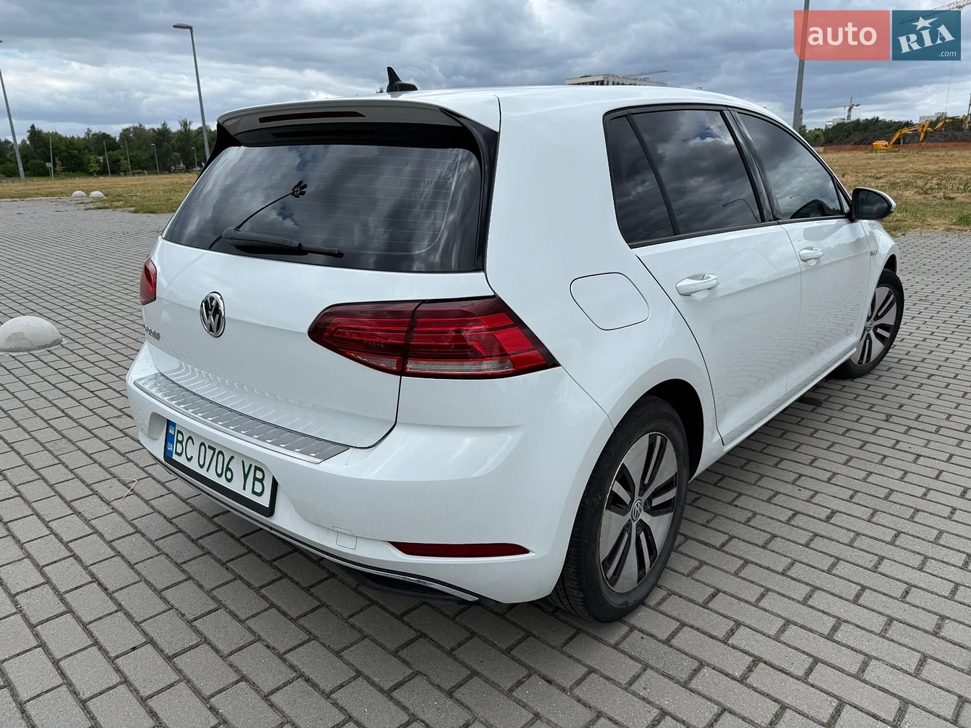 2019 Volkswagen Golf - мініатюра 3