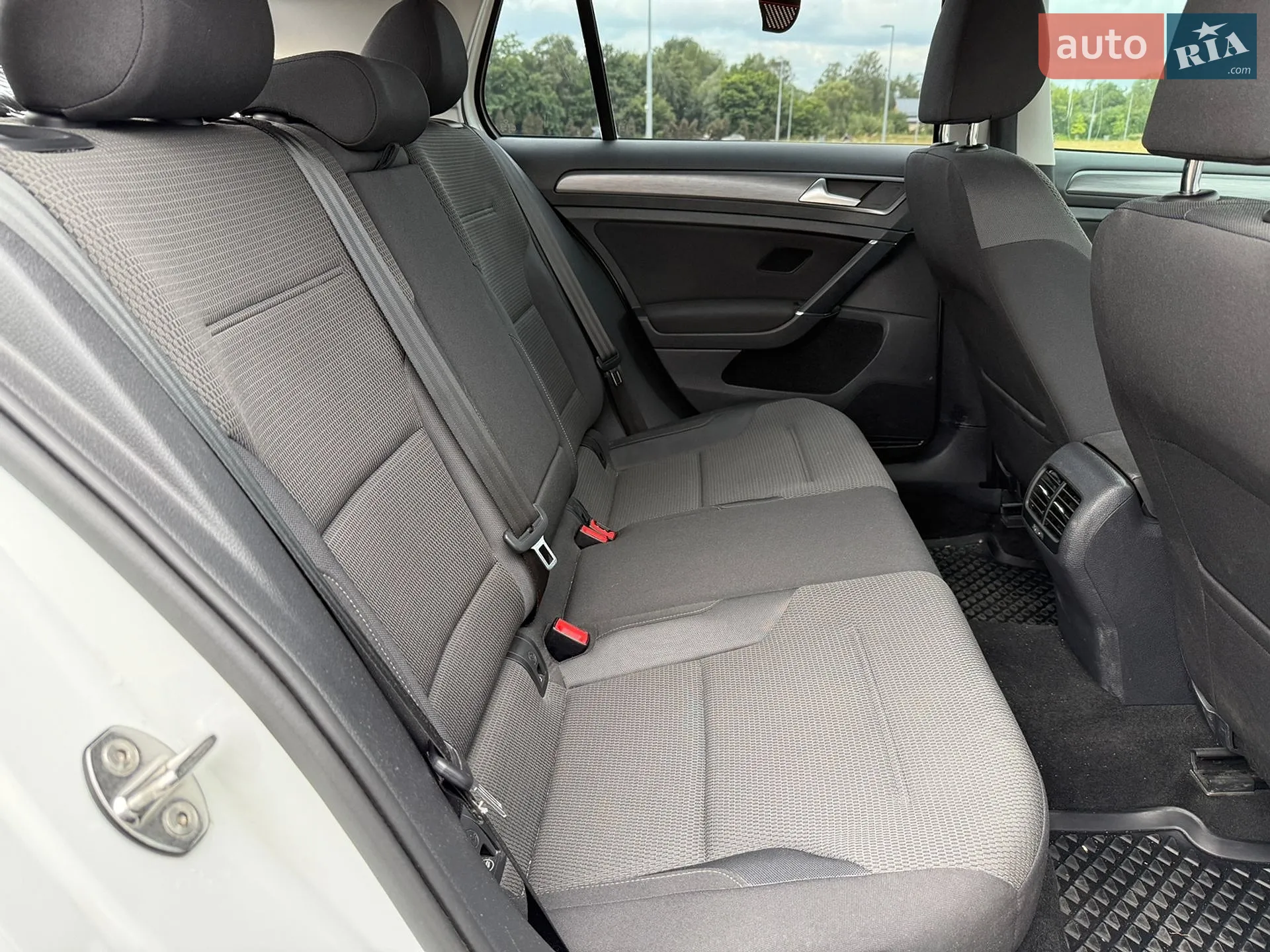 2019 Volkswagen Golf - мініатюра 8