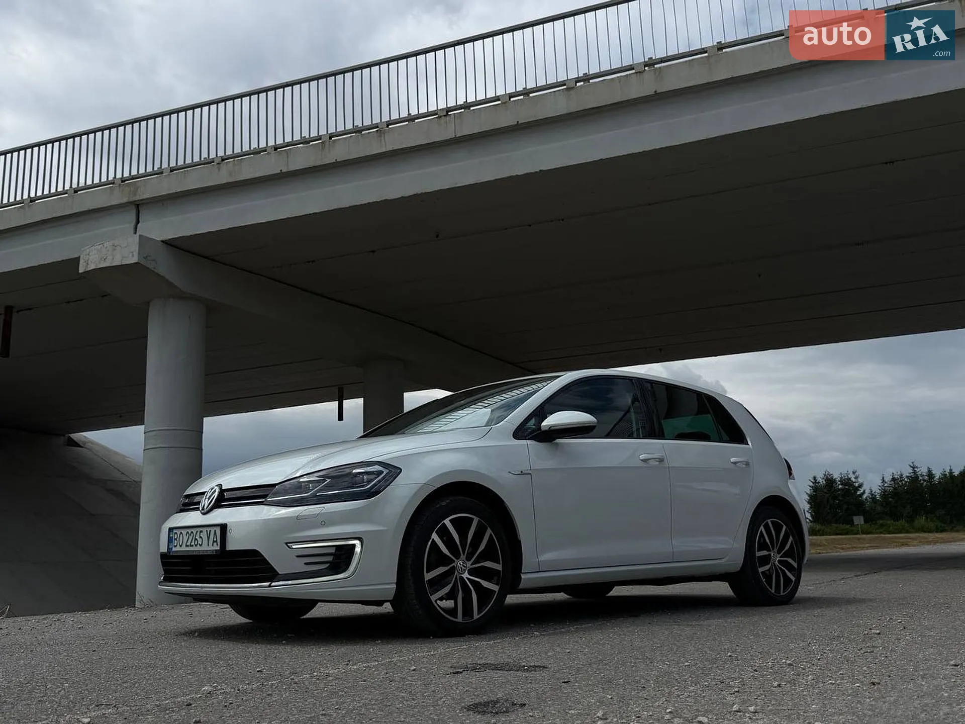 2020 Volkswagen Golf - мініатюра 4