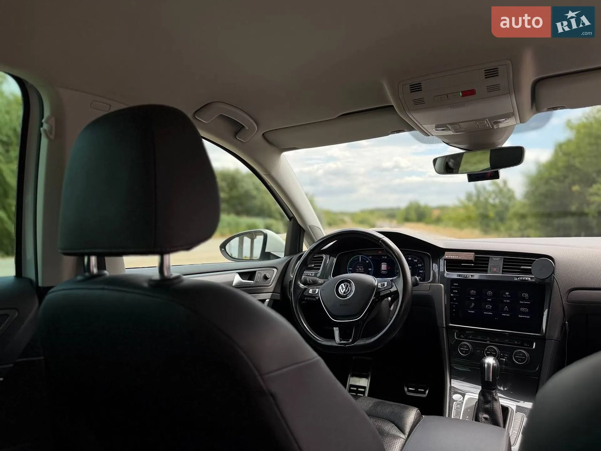 2020 Volkswagen Golf - мініатюра 24