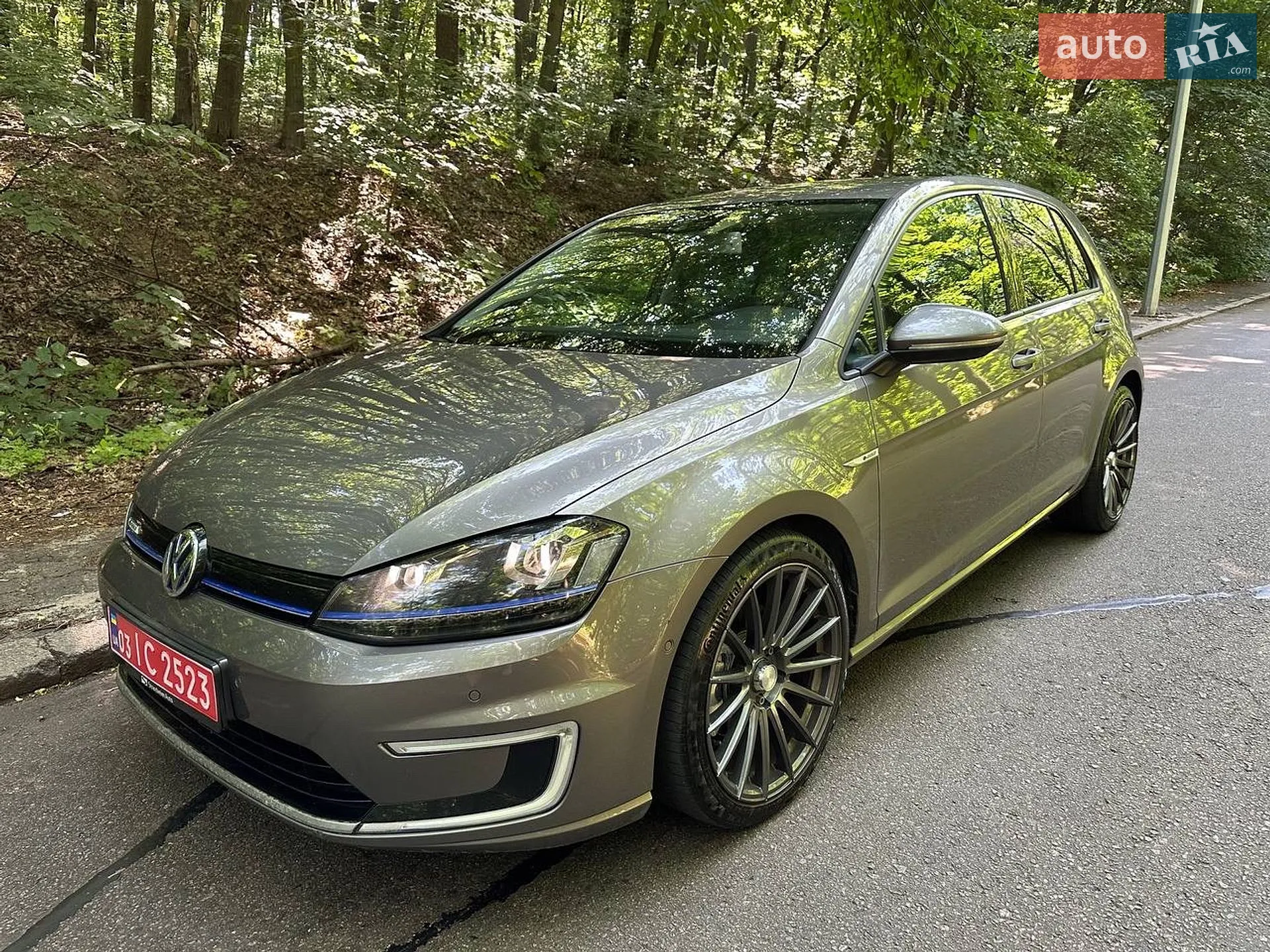2015 Volkswagen Golf - фото 1