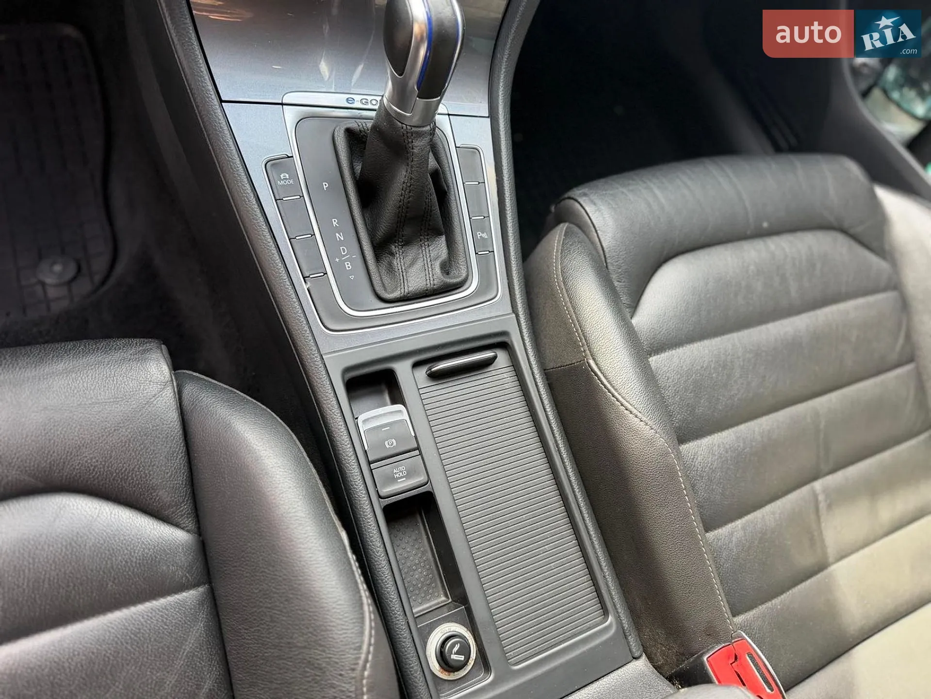 2014 Volkswagen Golf - мініатюра 26
