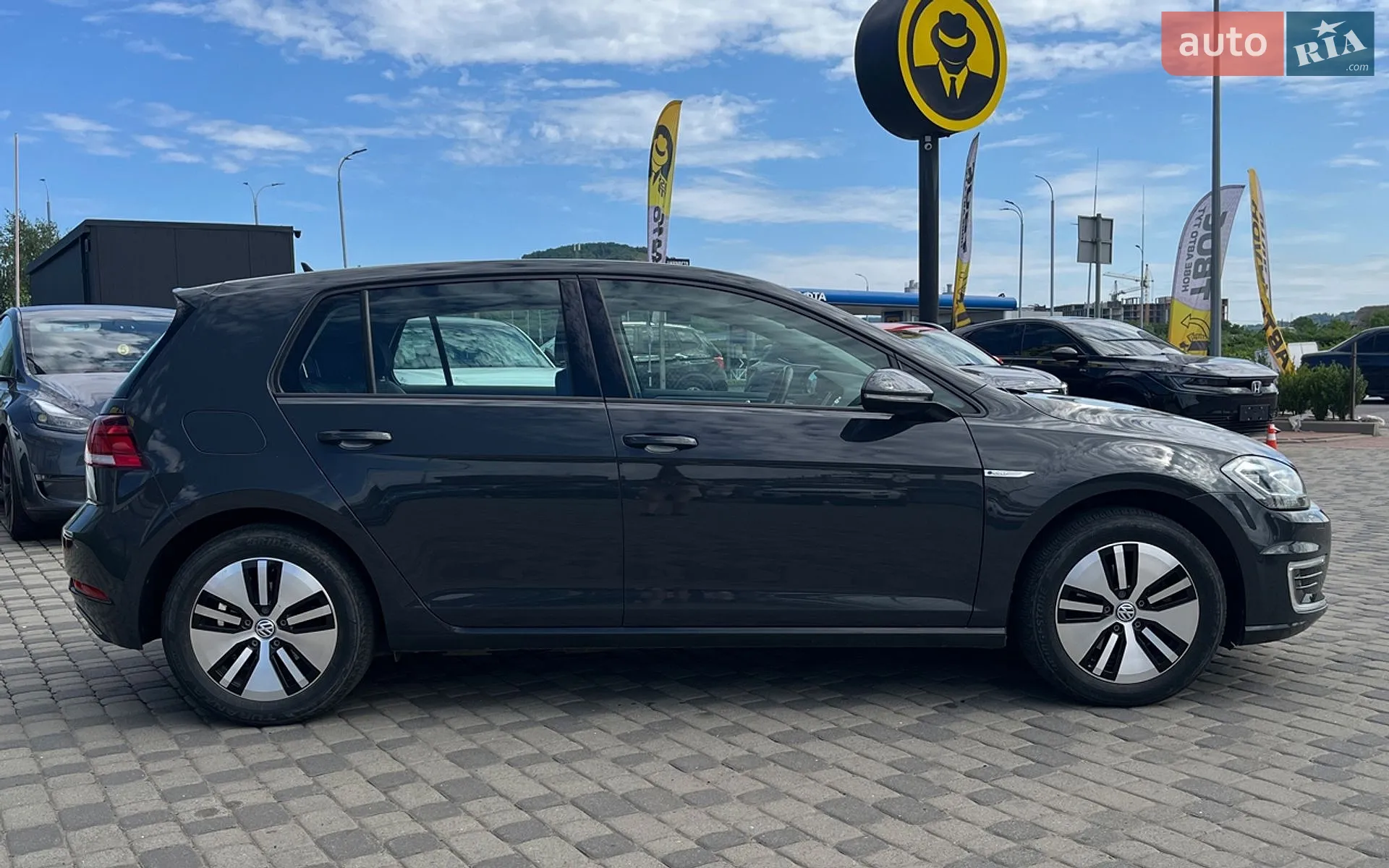2019 Volkswagen Golf - мініатюра 8