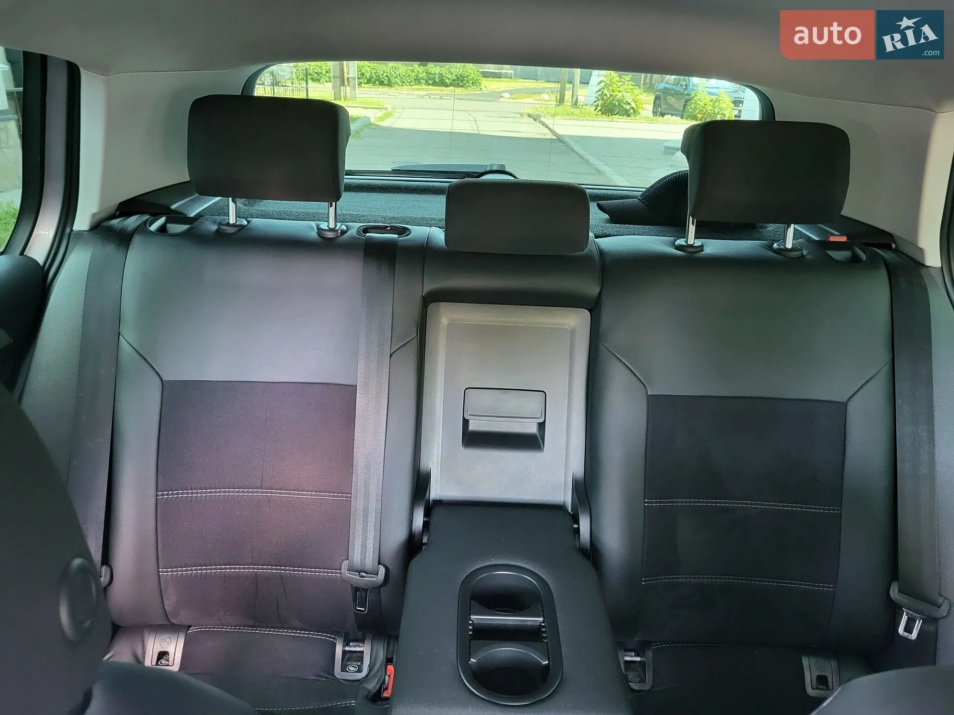 Volkswagen e-Golf 2015 VIN WVWZZZAUZGW902630 фото оголошення 37 з 73