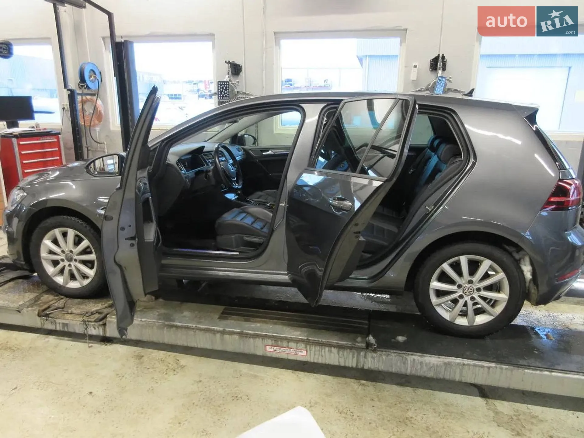2018 Volkswagen Golf - мініатюра 8