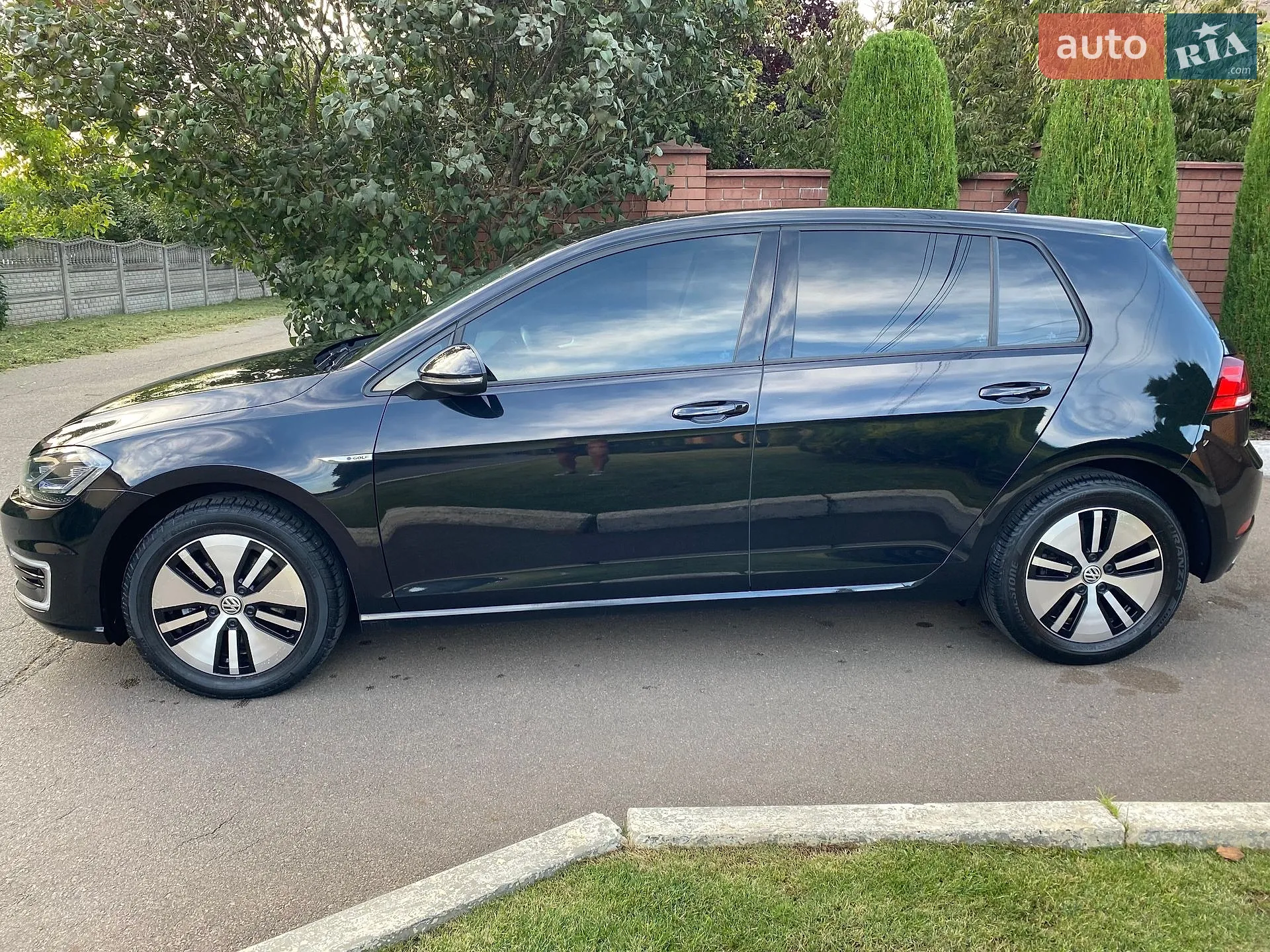 2020 Volkswagen Golf - мініатюра 4