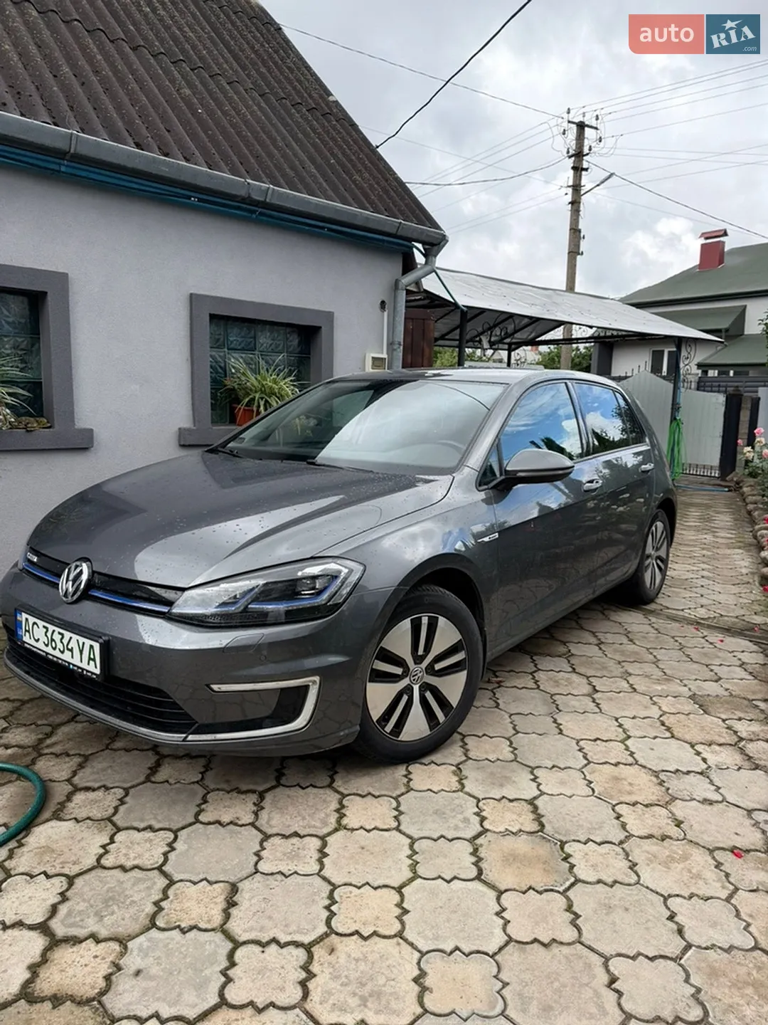 2017 Volkswagen Golf - фото 1