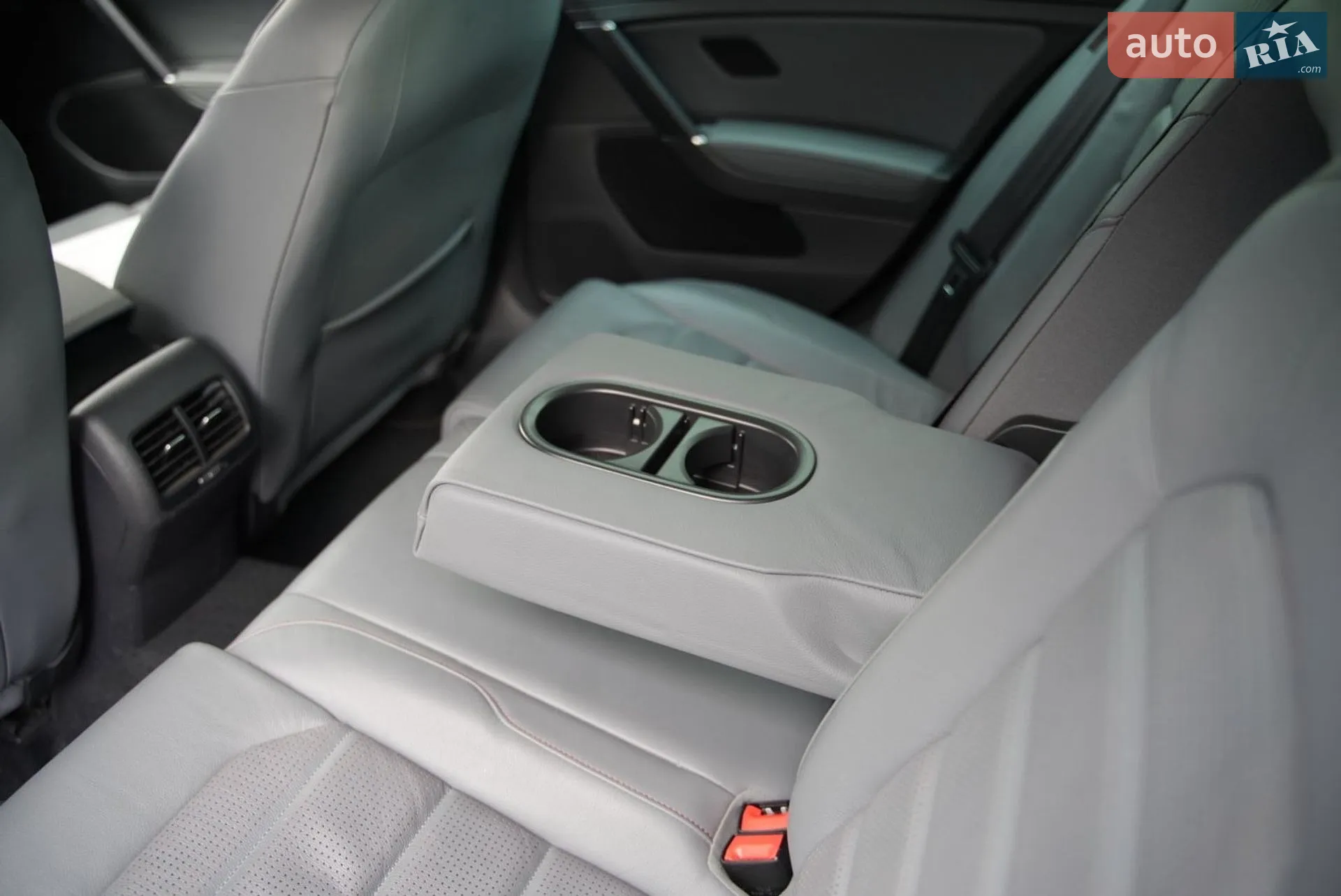 2018 Volkswagen Golf - мініатюра 29