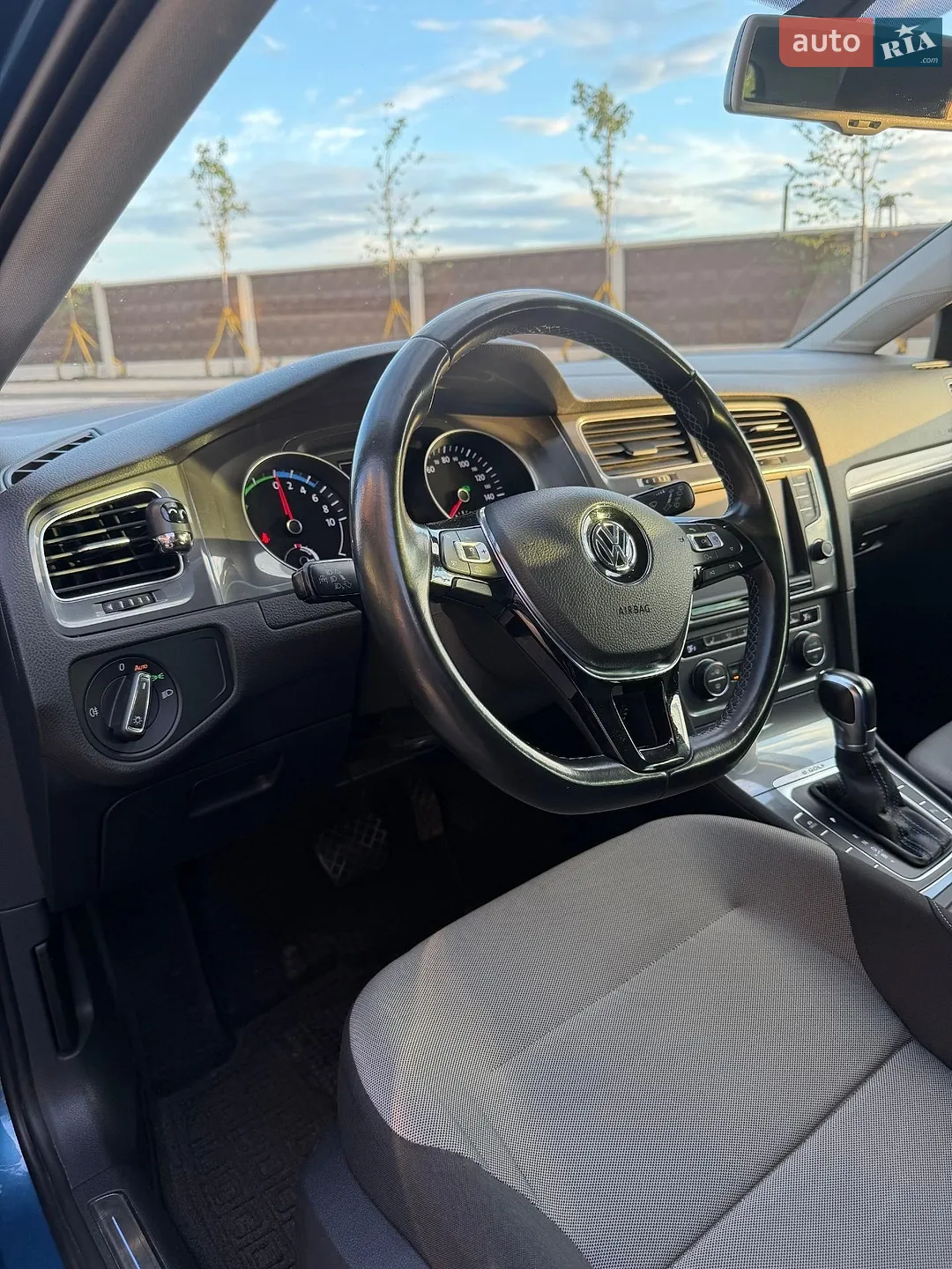 2014 Volkswagen Golf - мініатюра 11