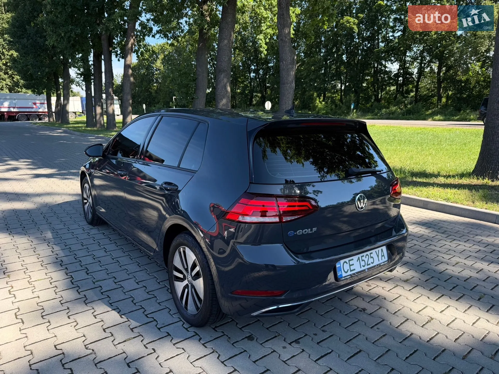 2020 Volkswagen Golf - мініатюра 4