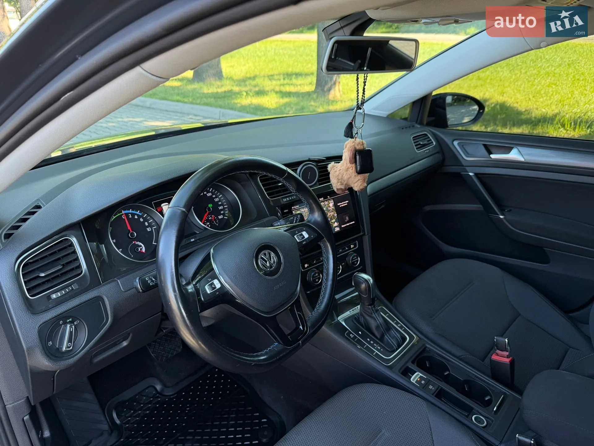 2020 Volkswagen Golf - мініатюра 9