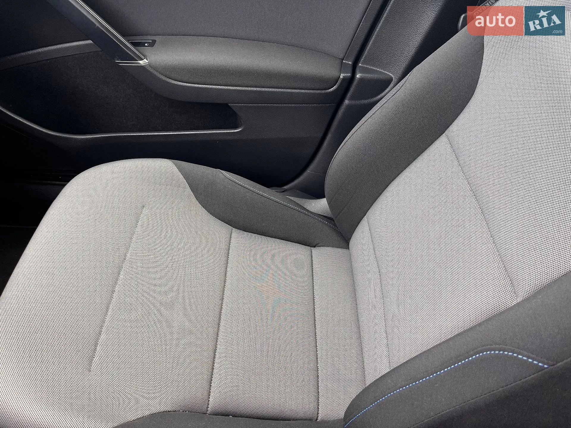 2014 Volkswagen Golf - мініатюра 25