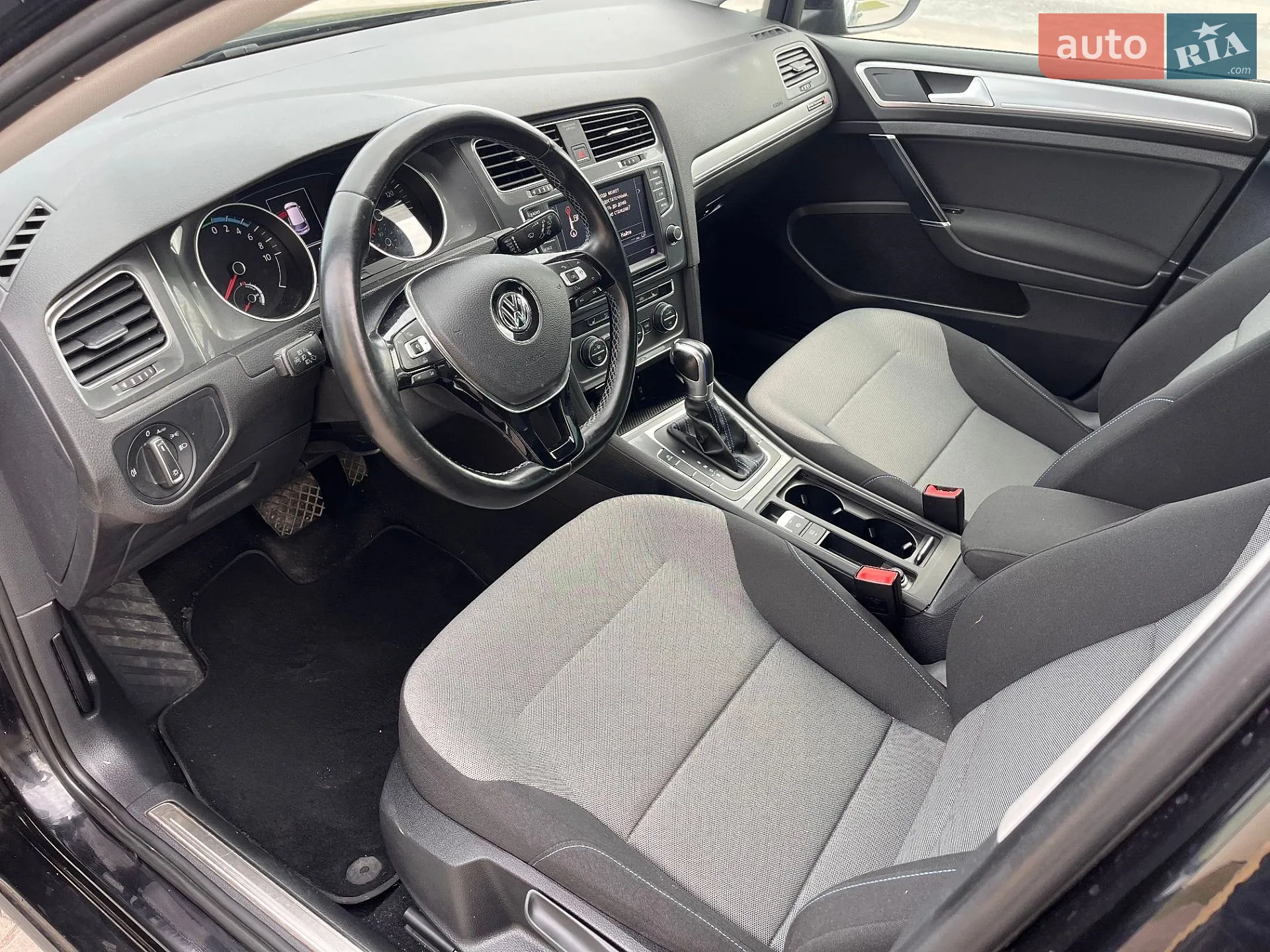 2014 Volkswagen Golf - мініатюра 26