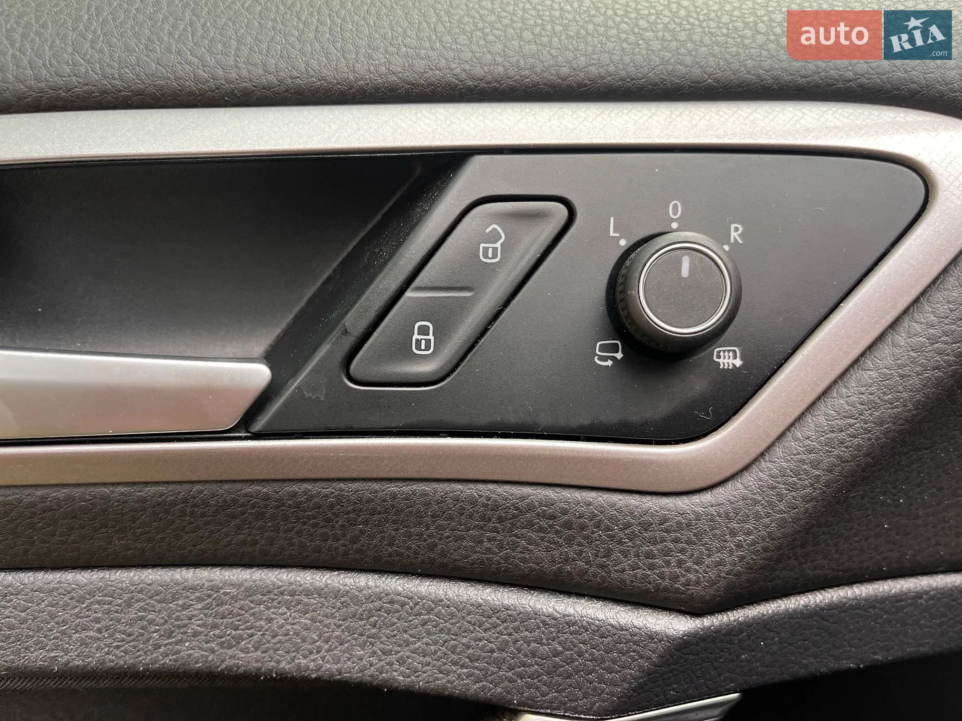 2014 Volkswagen Golf - мініатюра 33
