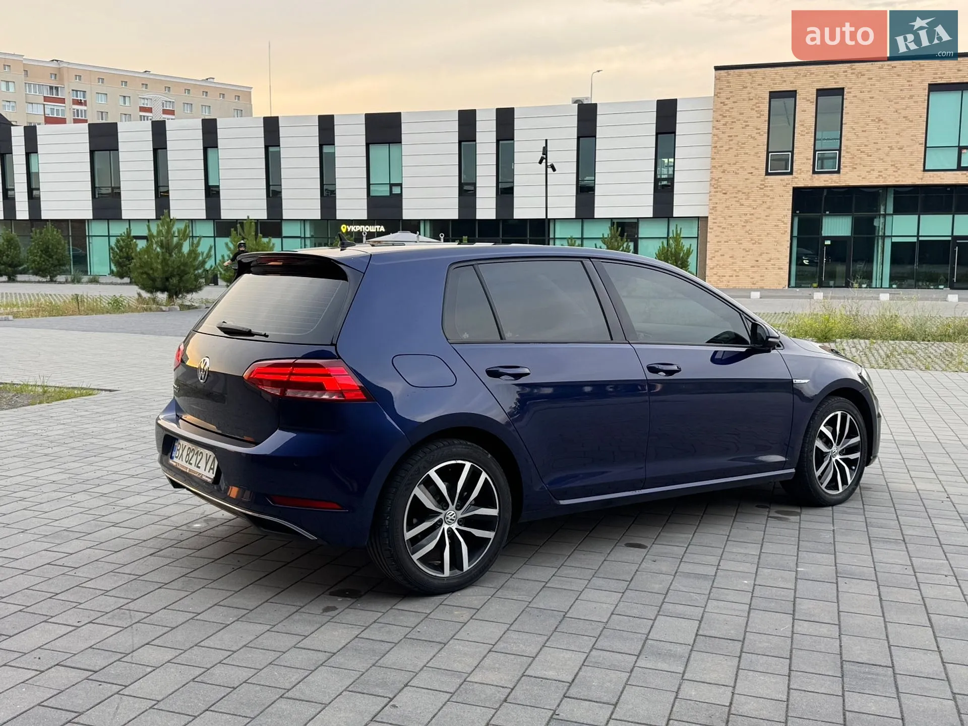 2018 Volkswagen Golf - мініатюра 5