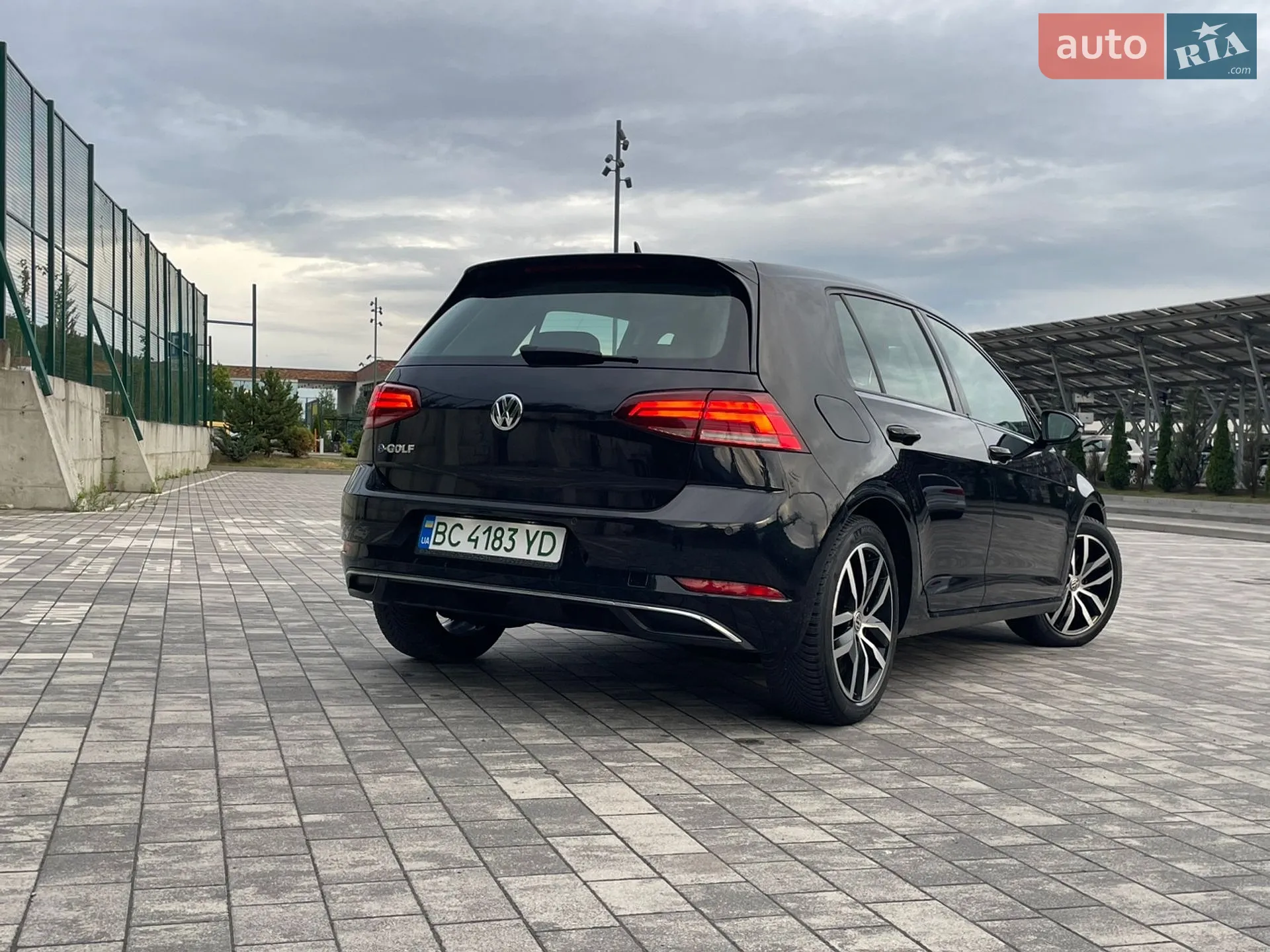 2019 Volkswagen Golf - мініатюра 9