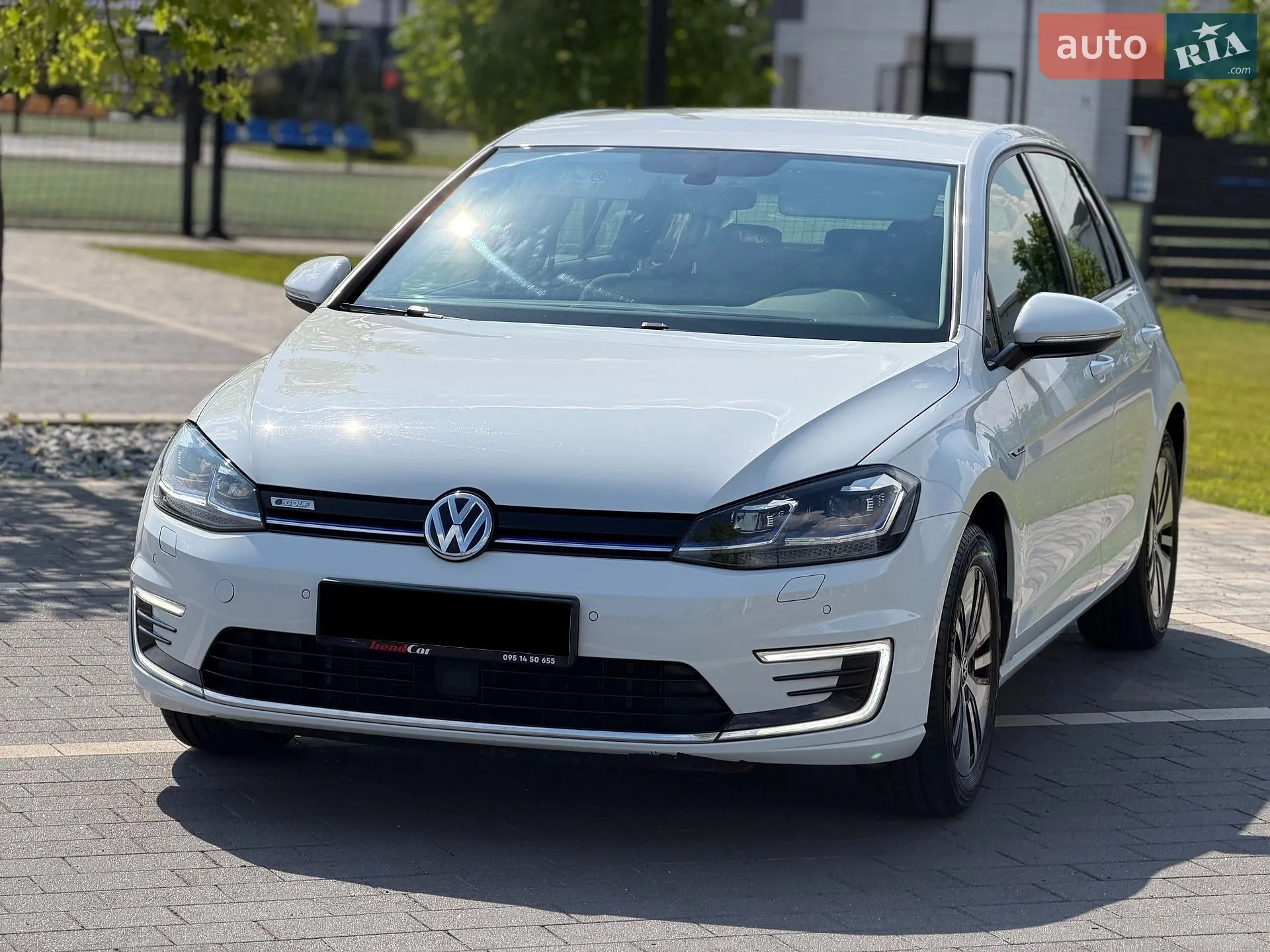 2019 Volkswagen Golf - мініатюра 2