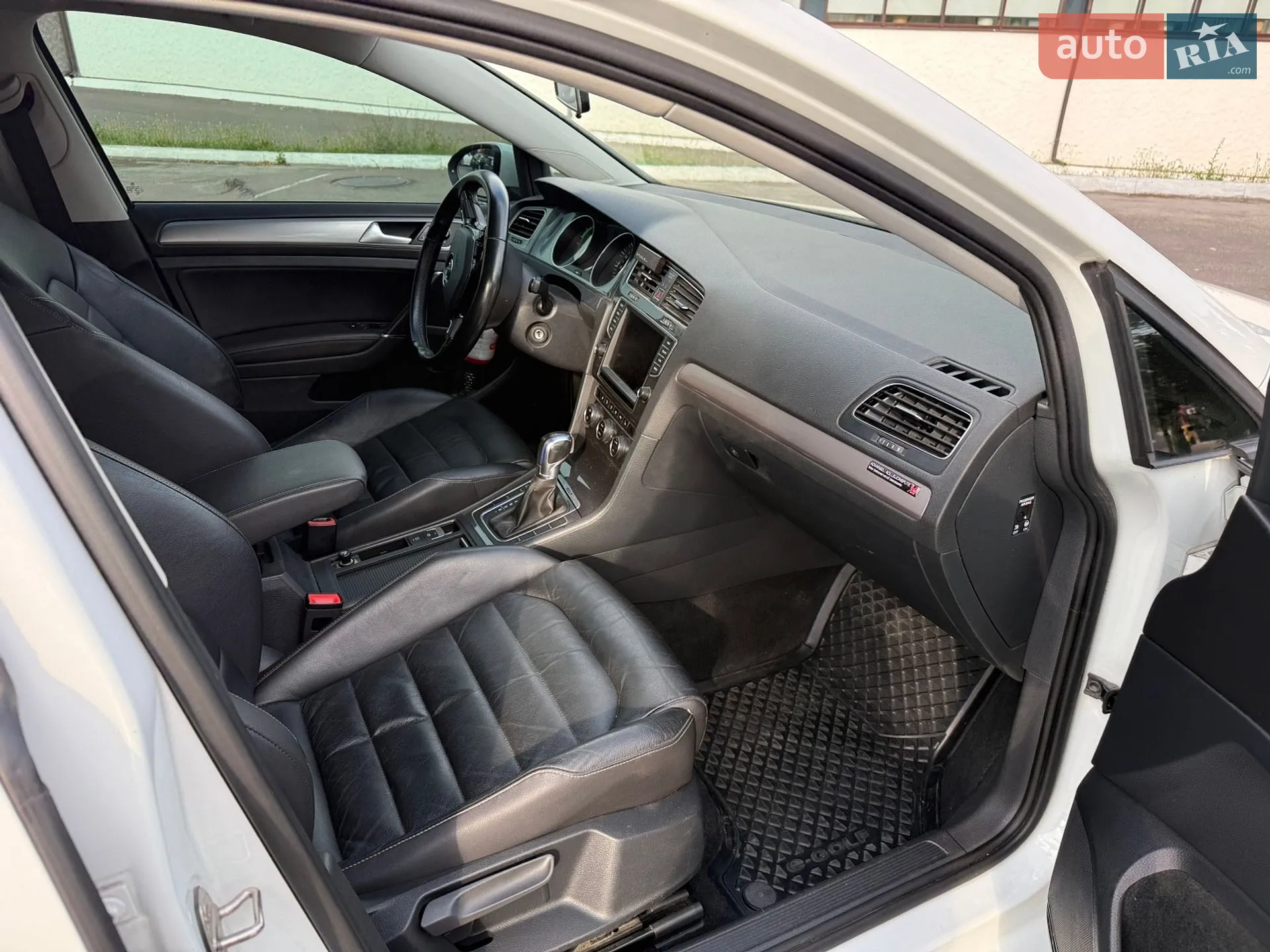 2015 Volkswagen Golf - мініатюра 9