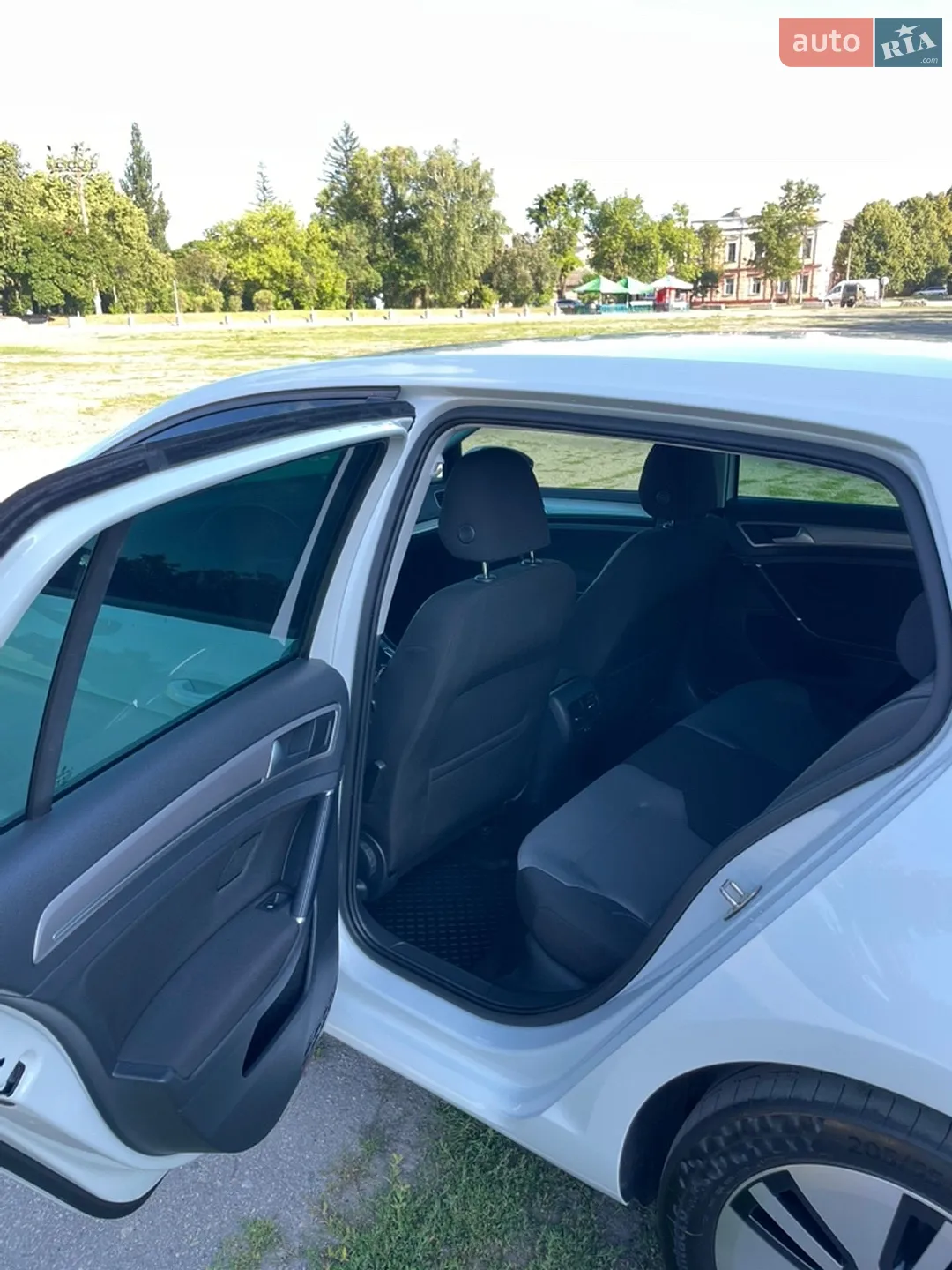 2015 Volkswagen Golf - мініатюра 11