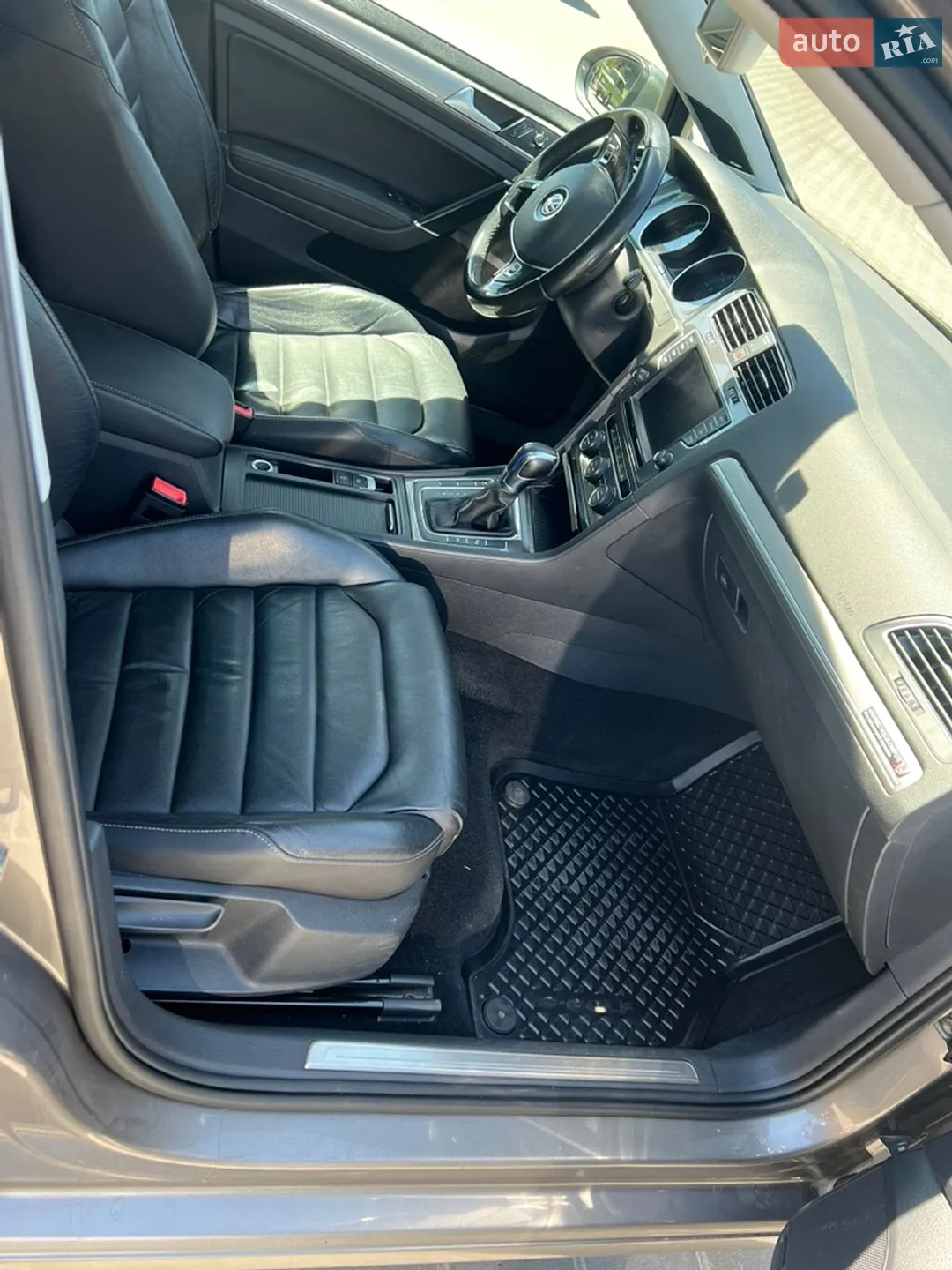 2015 Volkswagen Golf - мініатюра 3