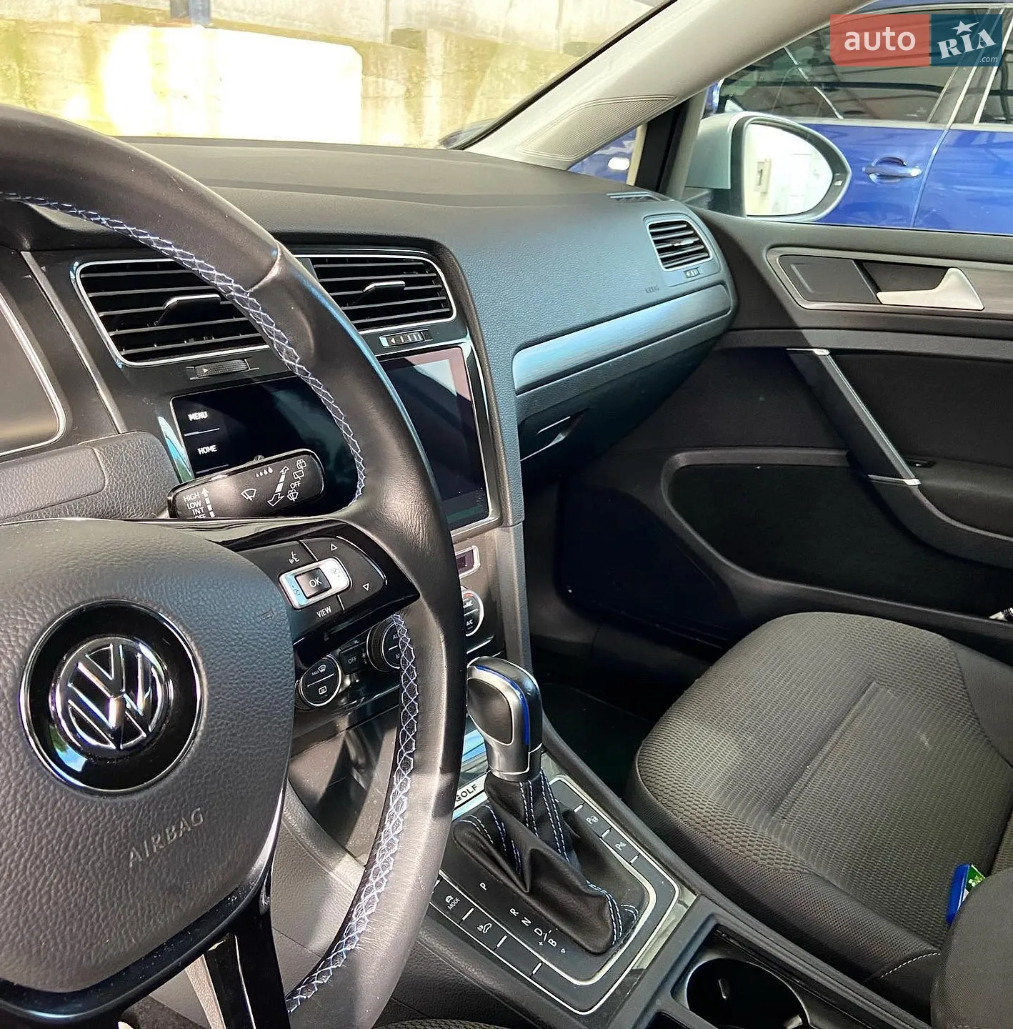 2019 Volkswagen Golf - мініатюра 3