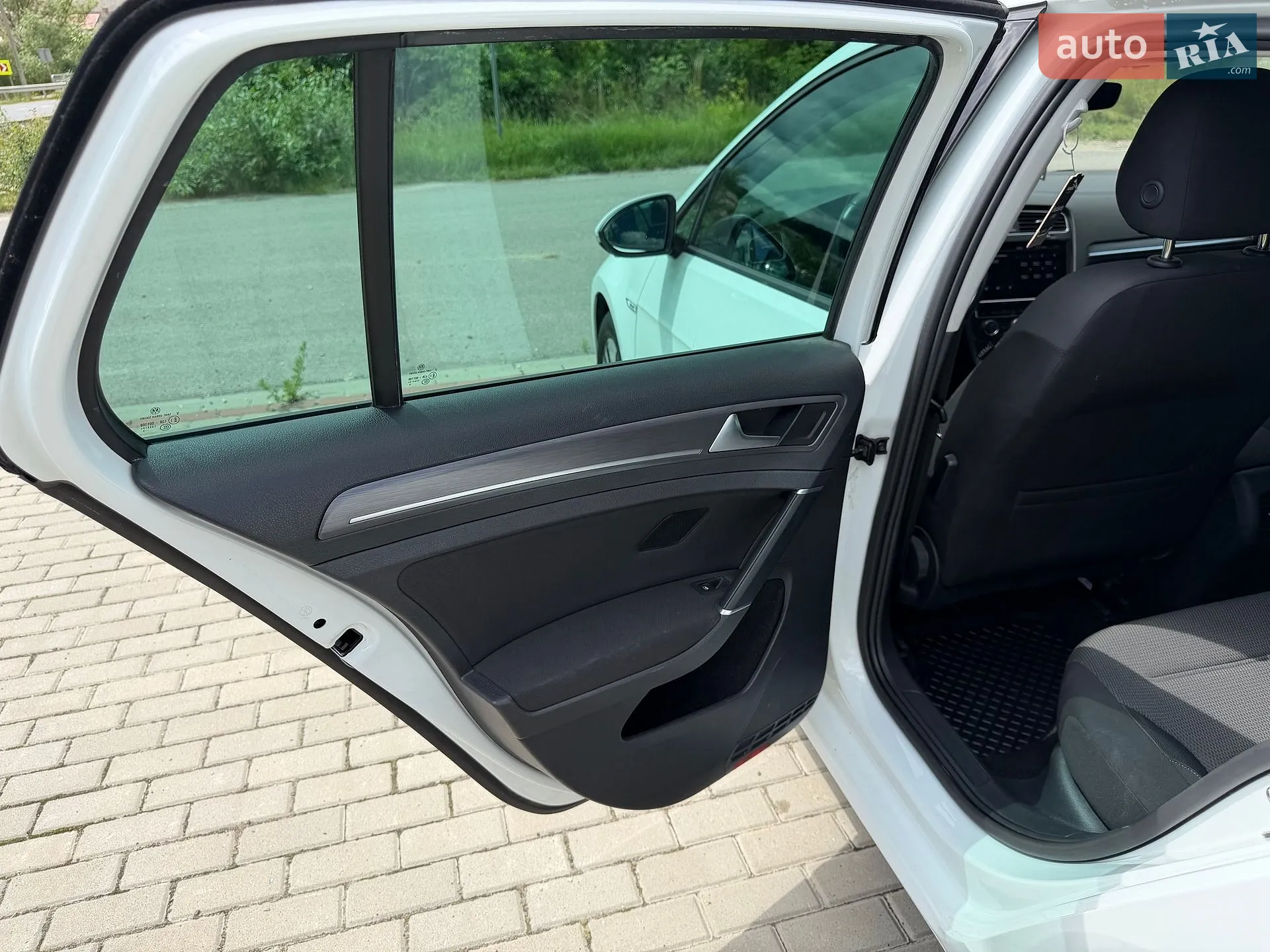 2018 Volkswagen Golf - мініатюра 9