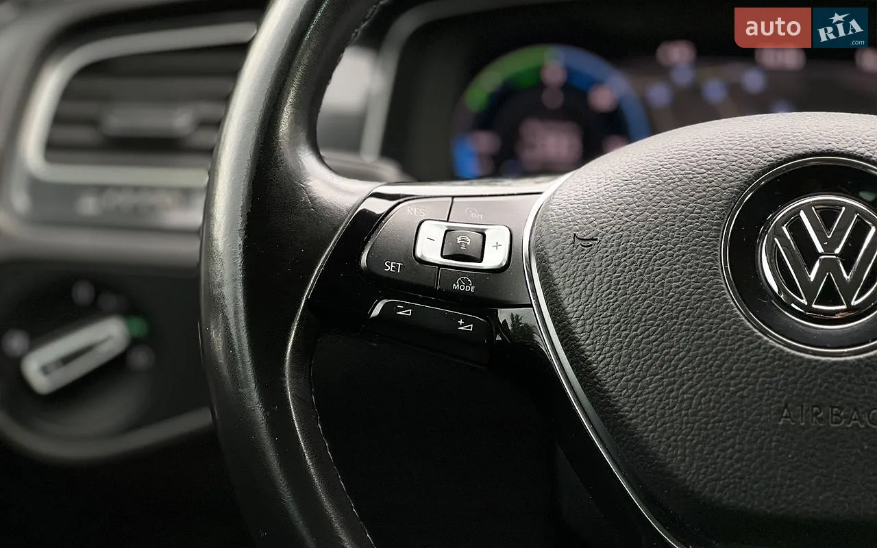 2018 Volkswagen Golf - мініатюра 11