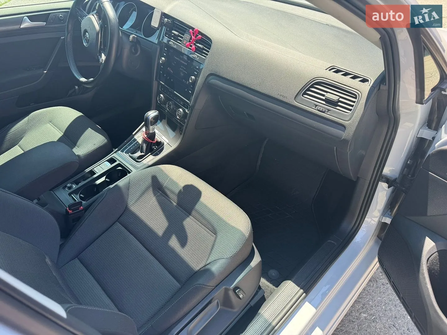 2018 Volkswagen Golf - мініатюра 10