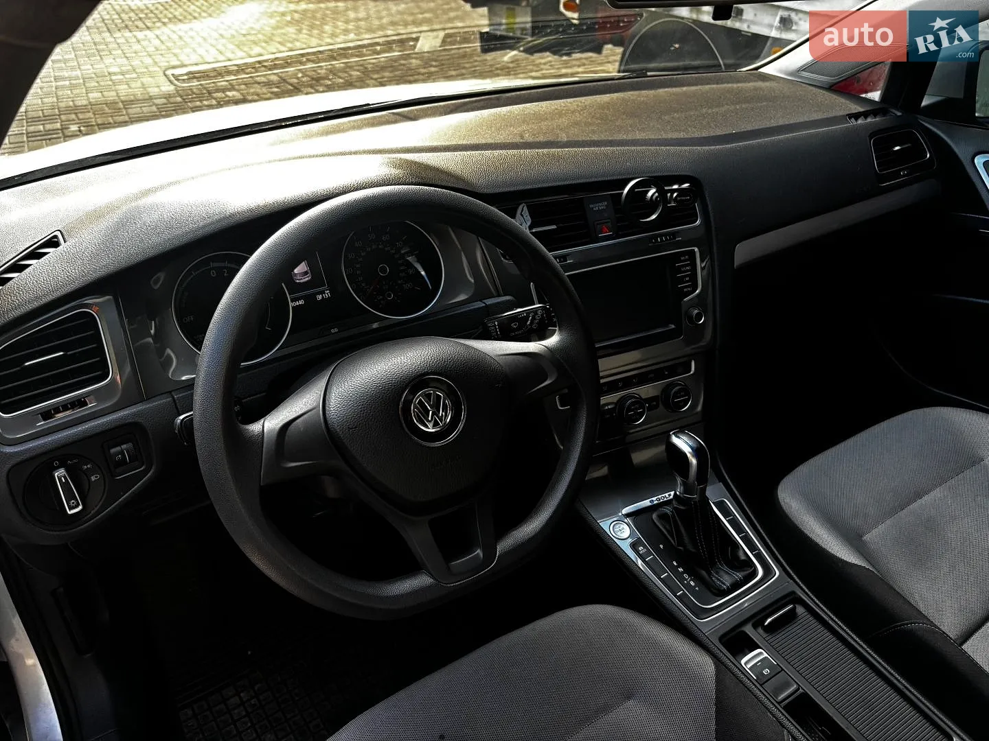 2016 Volkswagen Golf - мініатюра 17