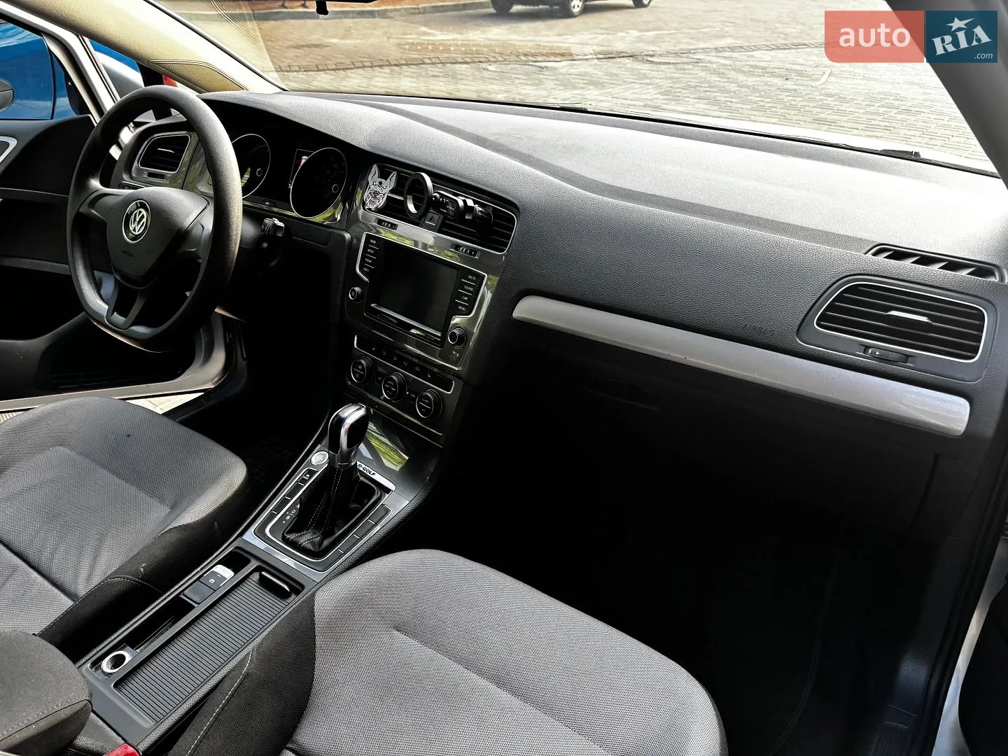 2016 Volkswagen Golf - мініатюра 23