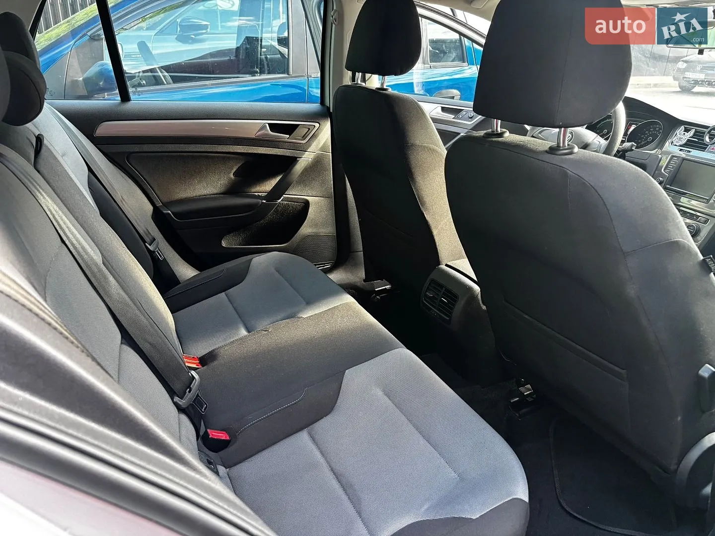 2016 Volkswagen Golf - мініатюра 25