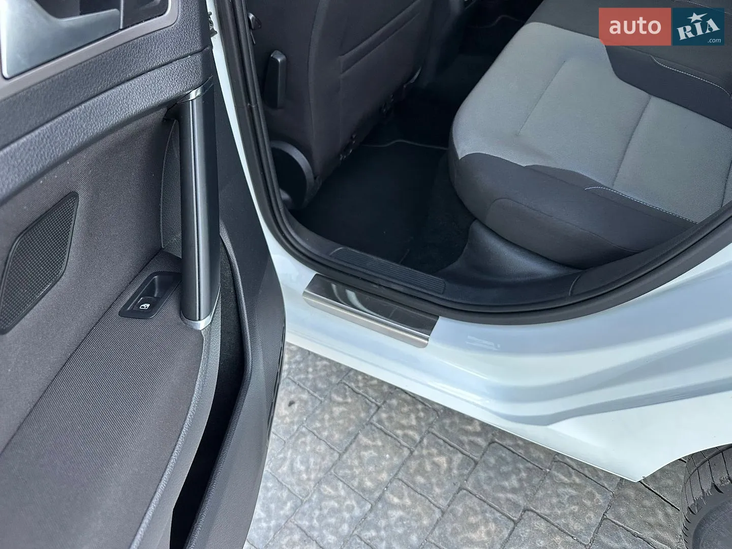 2016 Volkswagen Golf - мініатюра 26